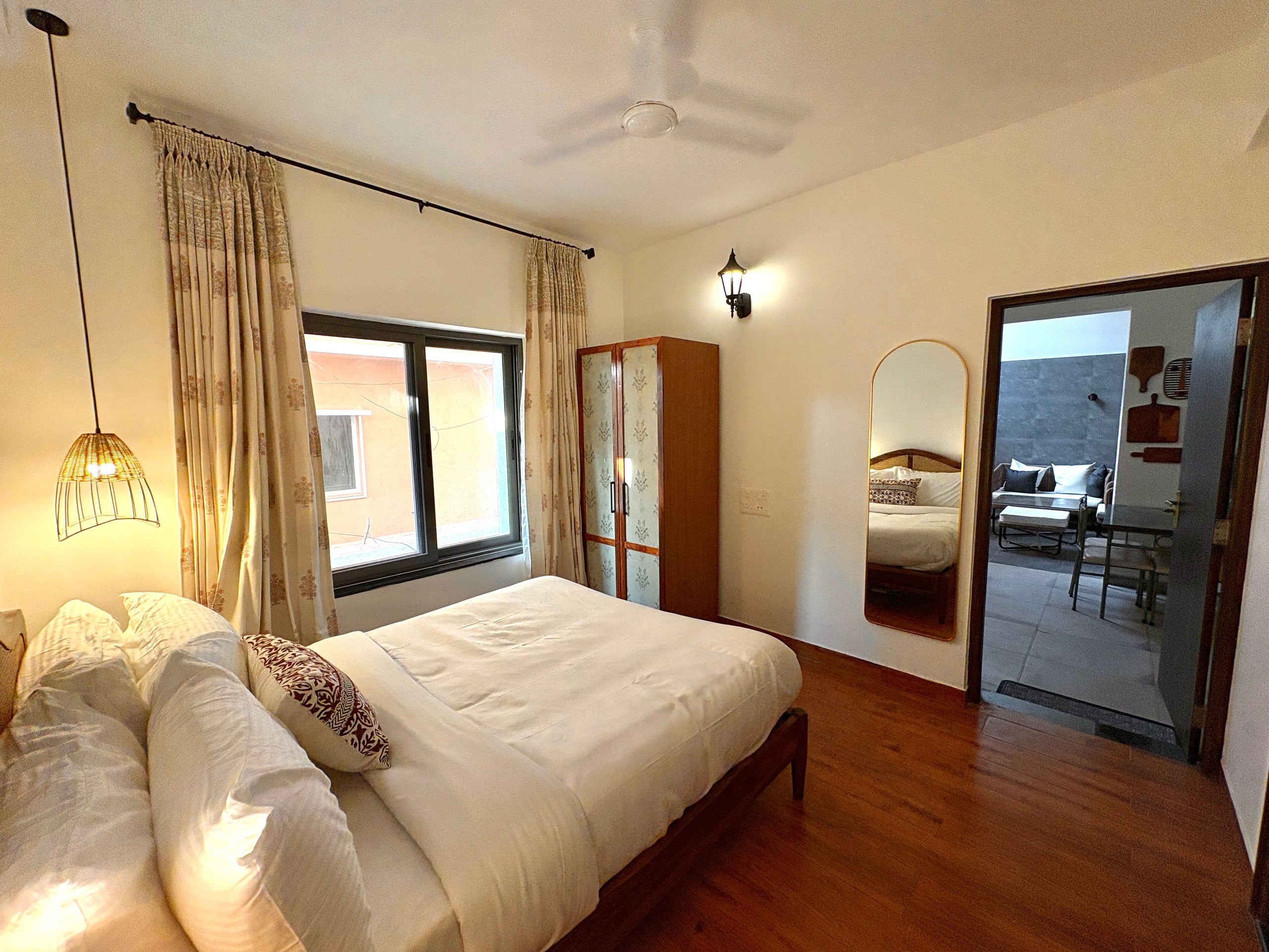 Romantic Jacuzzi 1BHK Candolim | Mirashya UG10 3