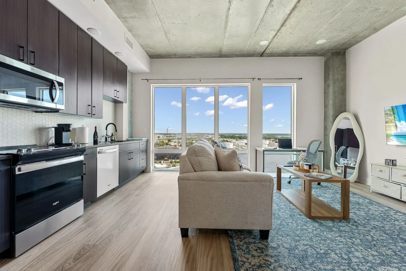 Channelside: Steps to DT, Amalie Arena, Conventions 15