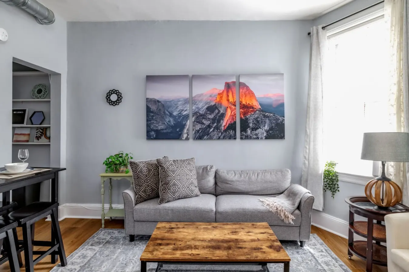 Sleeps 12 | THREE Units In Central Adams Morgan — photo 3