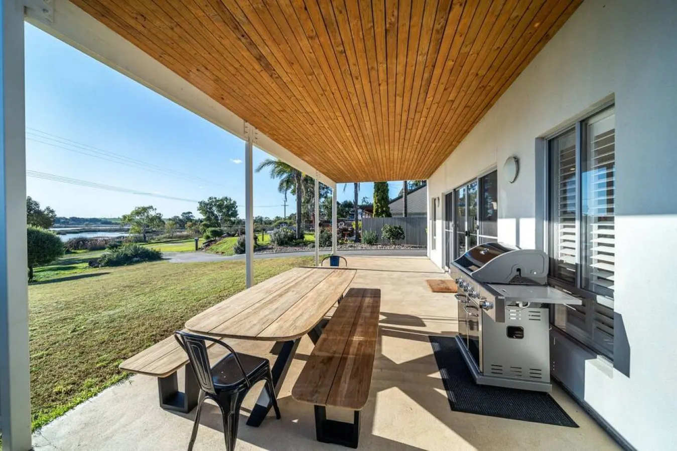 Riverglades View - Scenic Waterfront Serenity 10