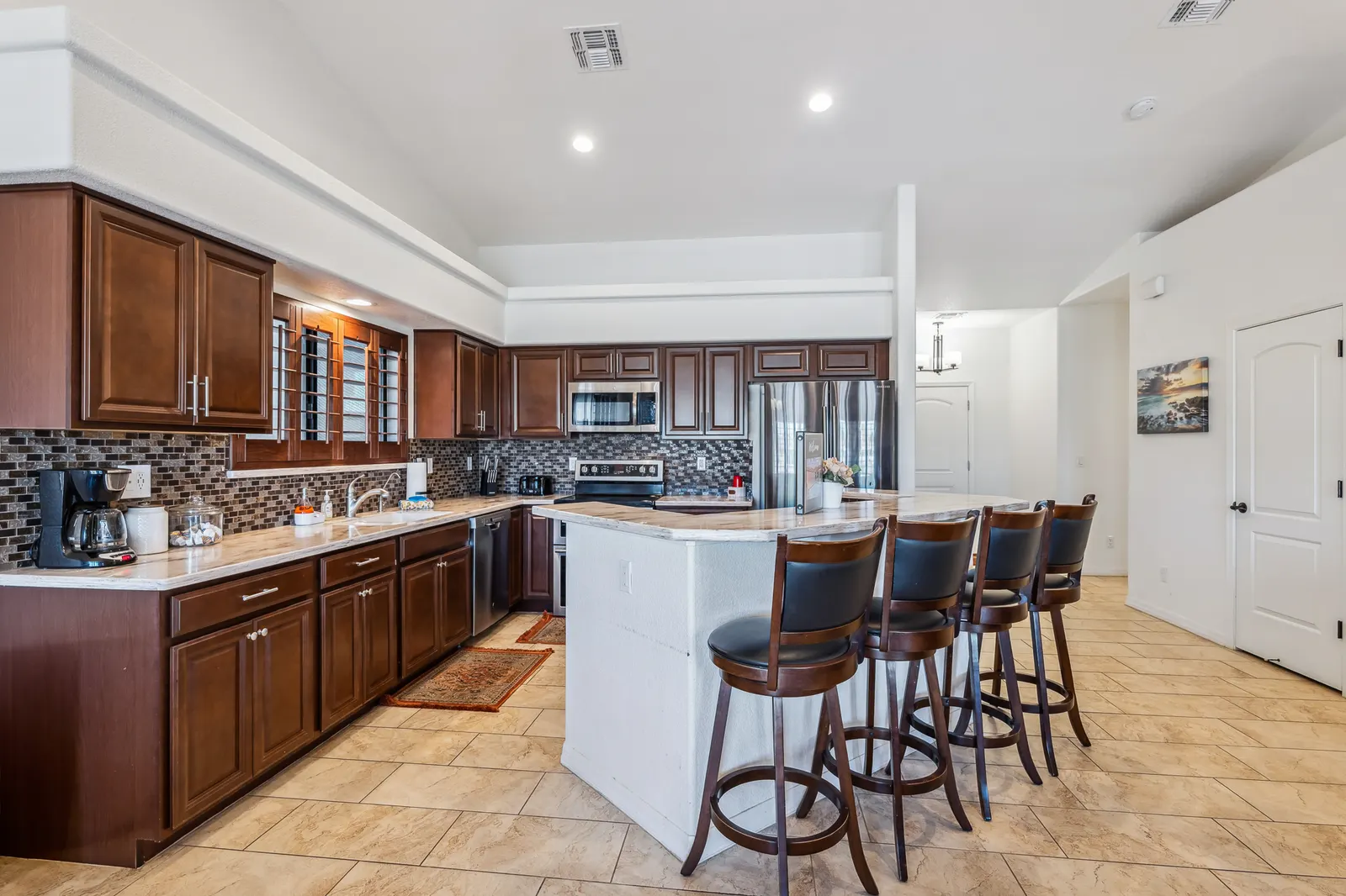 Golf Course Views Pool 3 Bd Parking 8