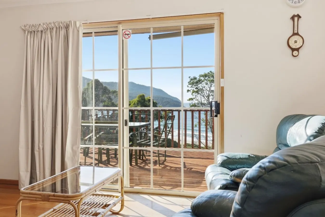 Eaglehawk Neck Home, Ocean Views, Deck & Wood Fire 17