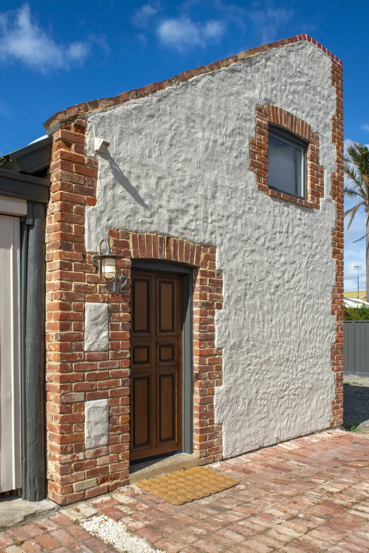 The Loft at Goolwa—A Cosy Courtyard Cottage 6