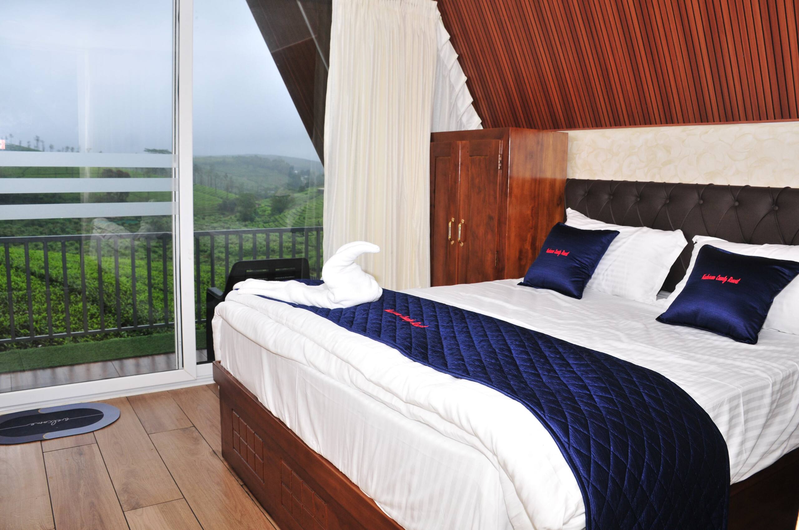 Kudaram County Resort 3