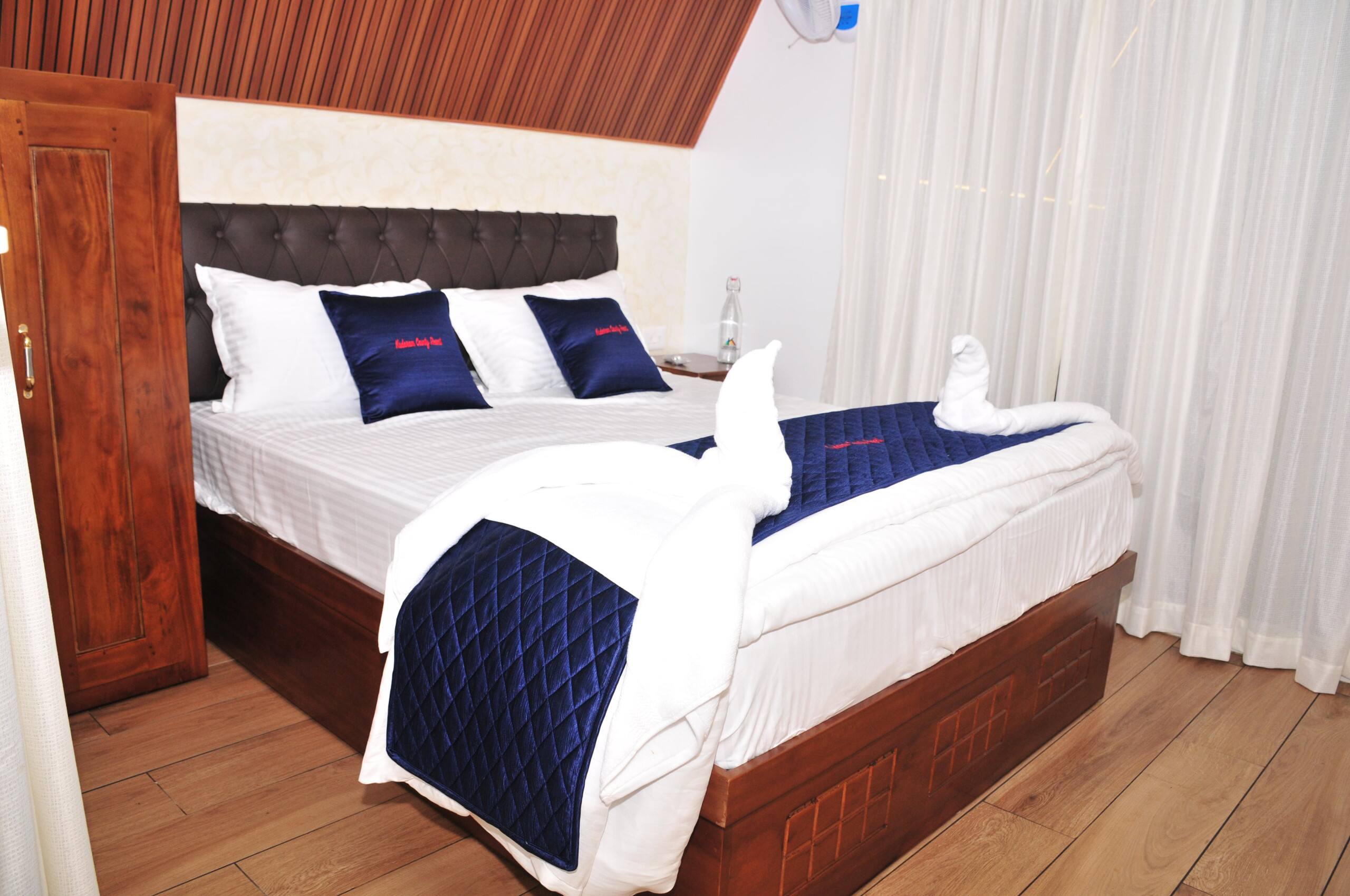 Kudaram County Resort 26