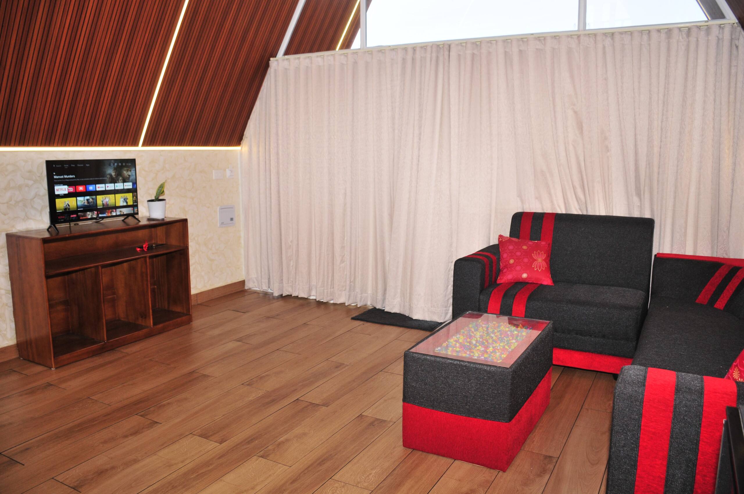 Kudaram County Resort 12
