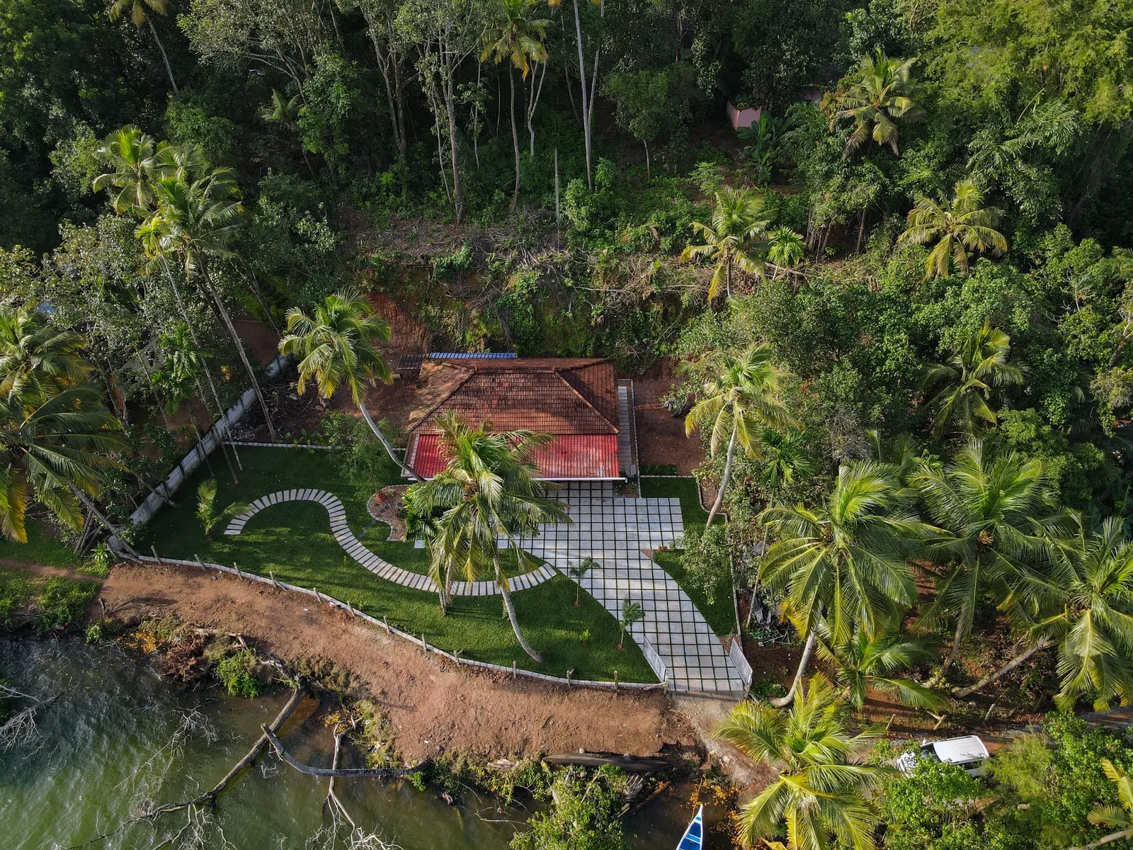 Anoop's Lake View Cottage - 2BHK- Munroe Island 5