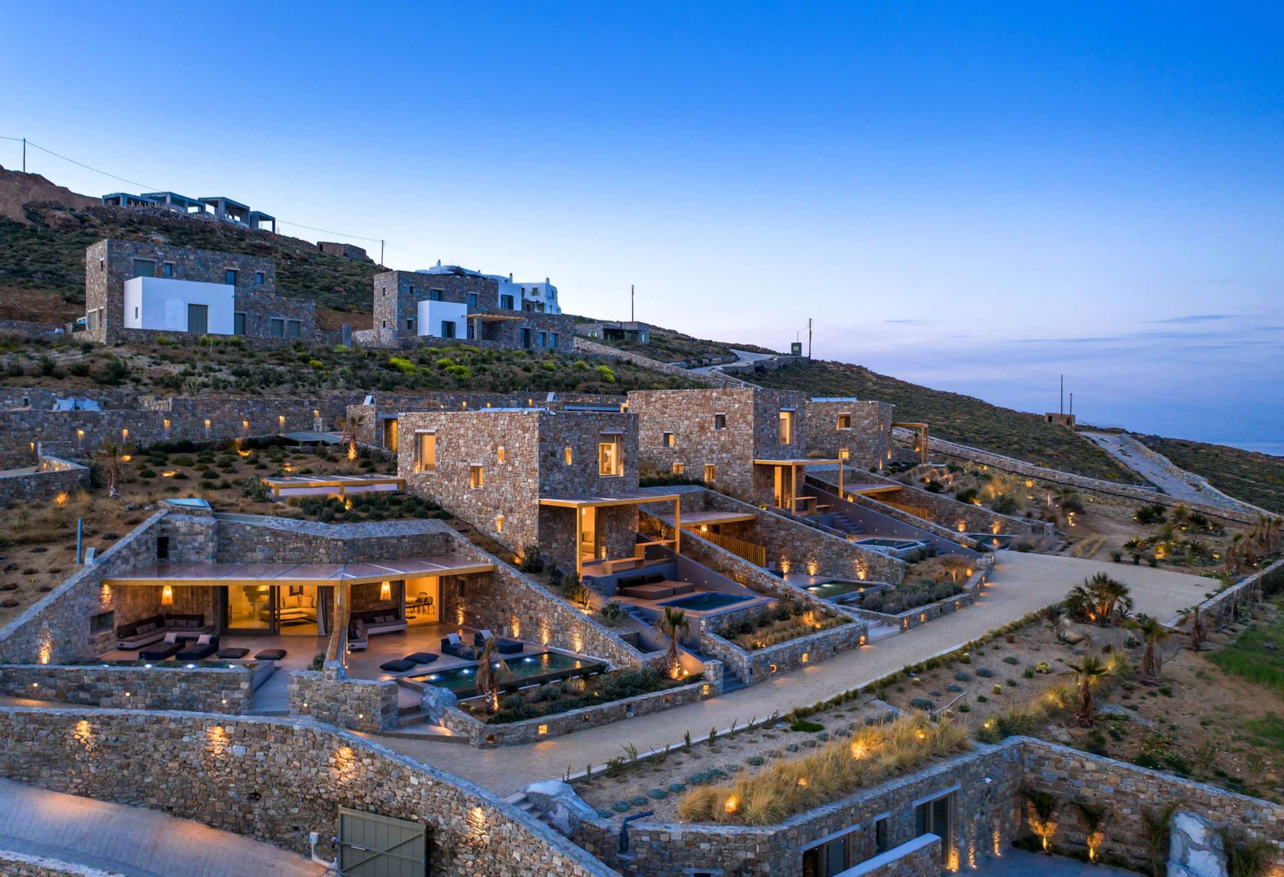 Signature Suite II – Panormos Bay 17