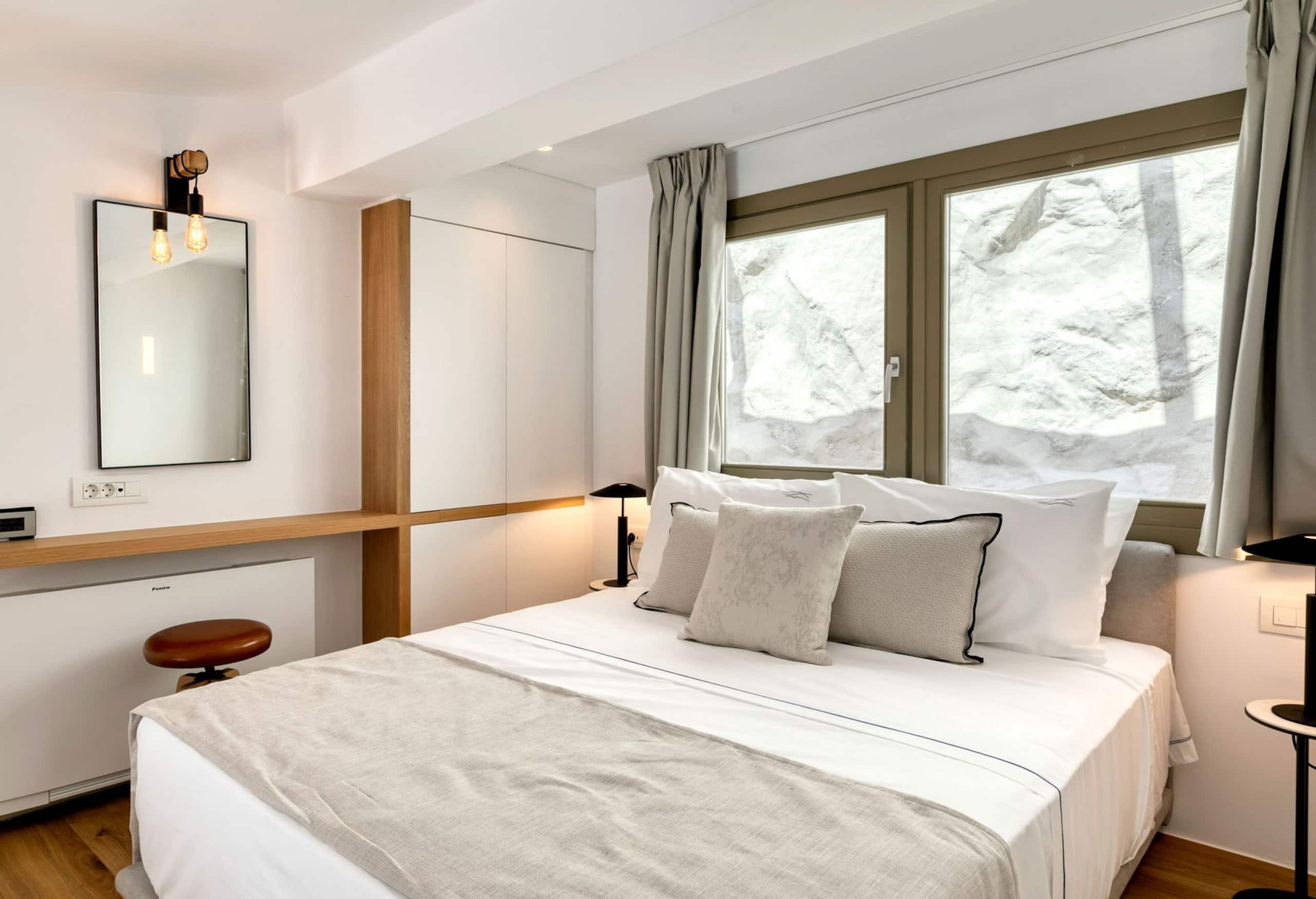 Signature Suite II – Panormos Bay — photo 4