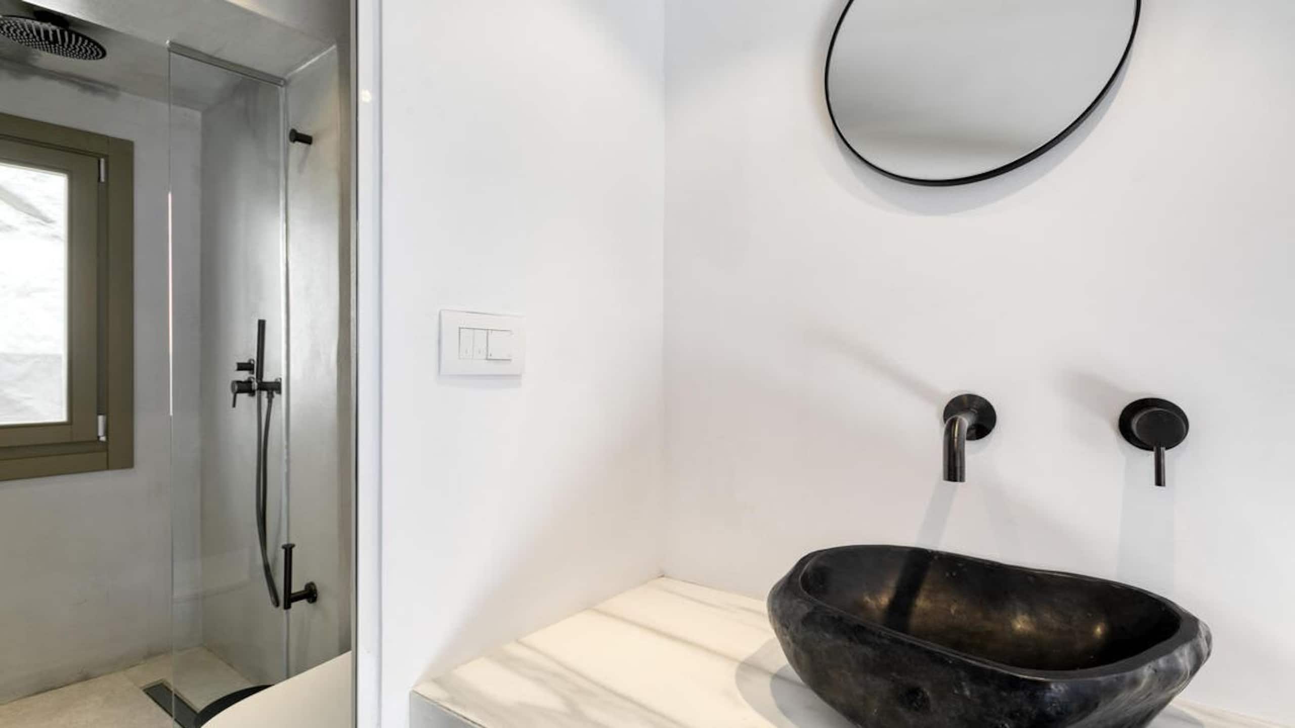 Signature Suite II – Panormos Bay 25