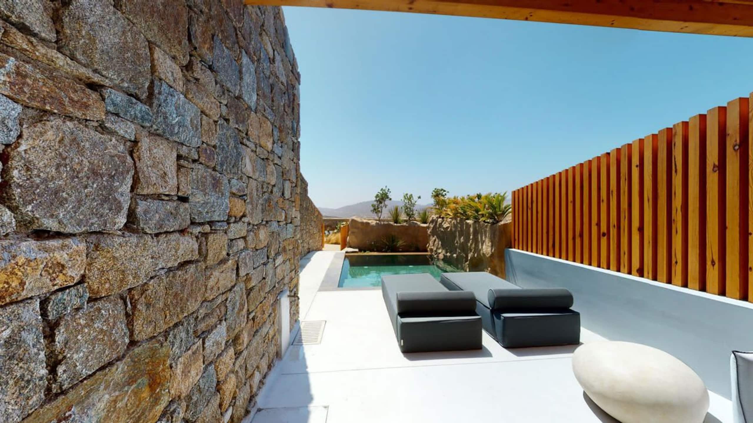 Signature Suite II – Panormos Bay 28