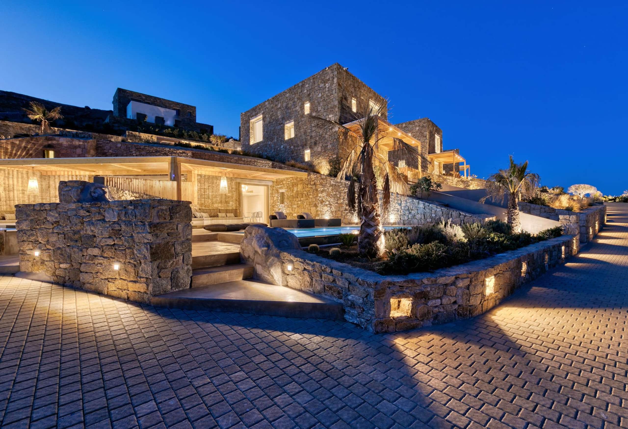 Signature Suite II – Panormos Bay 20