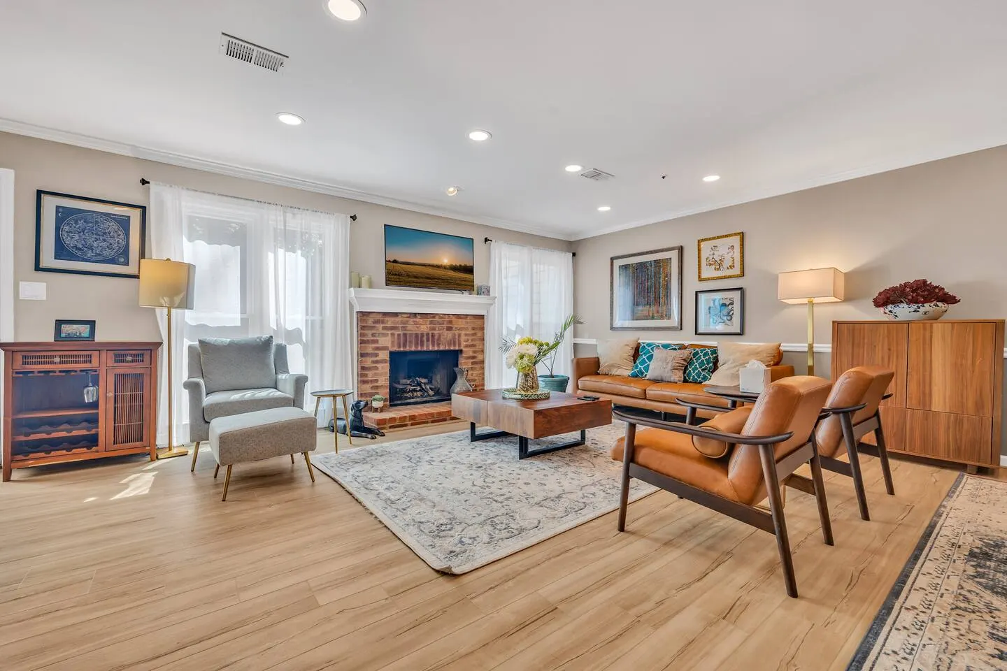 Modern 2BR Townhome Near Braves & The Battery