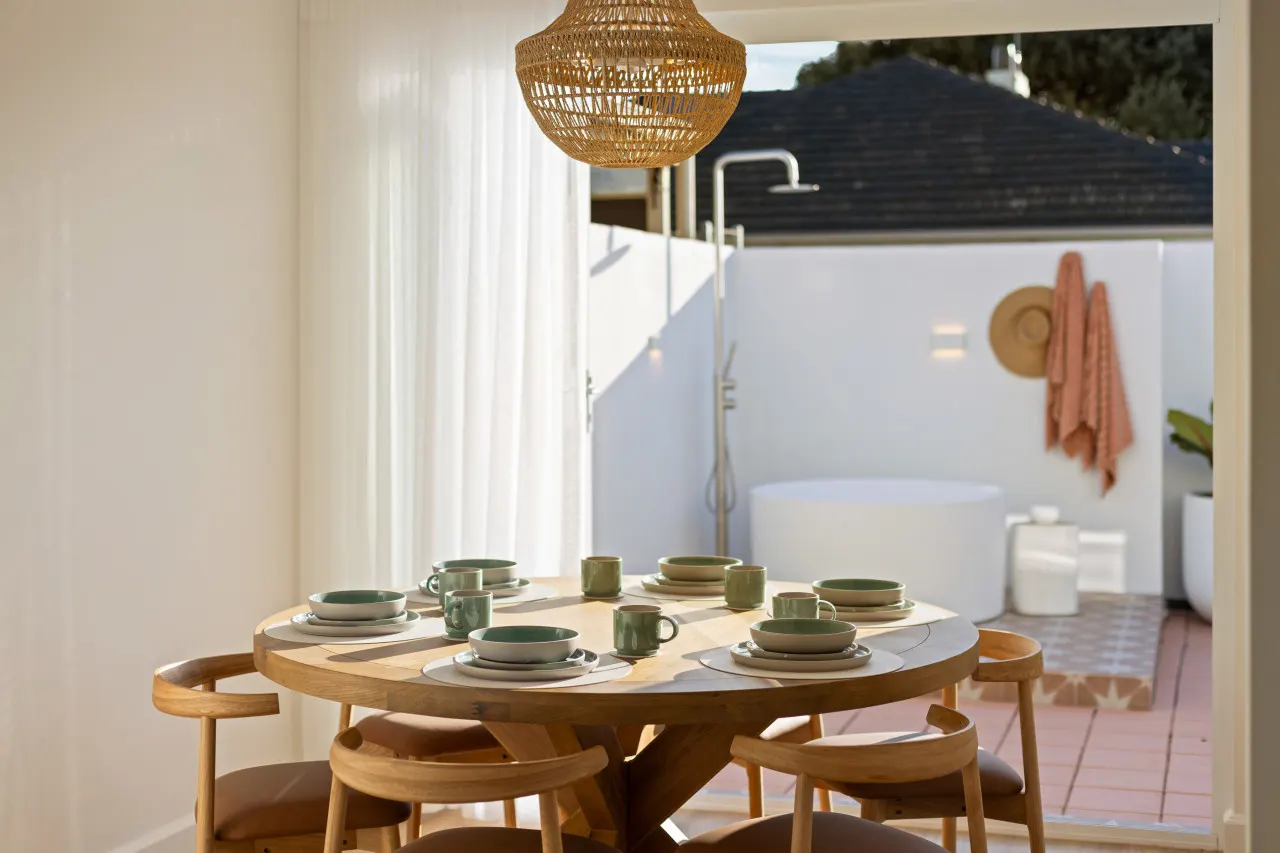 The Chester - Coastal Courtyard with Outdoor Bath 20