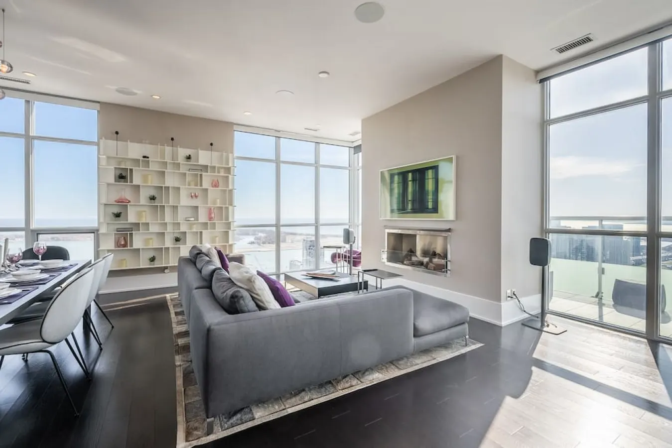 Award Winning 3BR Luxury Penthouse Stunning Views 1