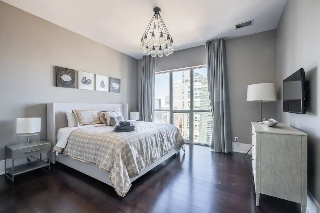 Award Winning 3BR Luxury Penthouse Stunning Views 7