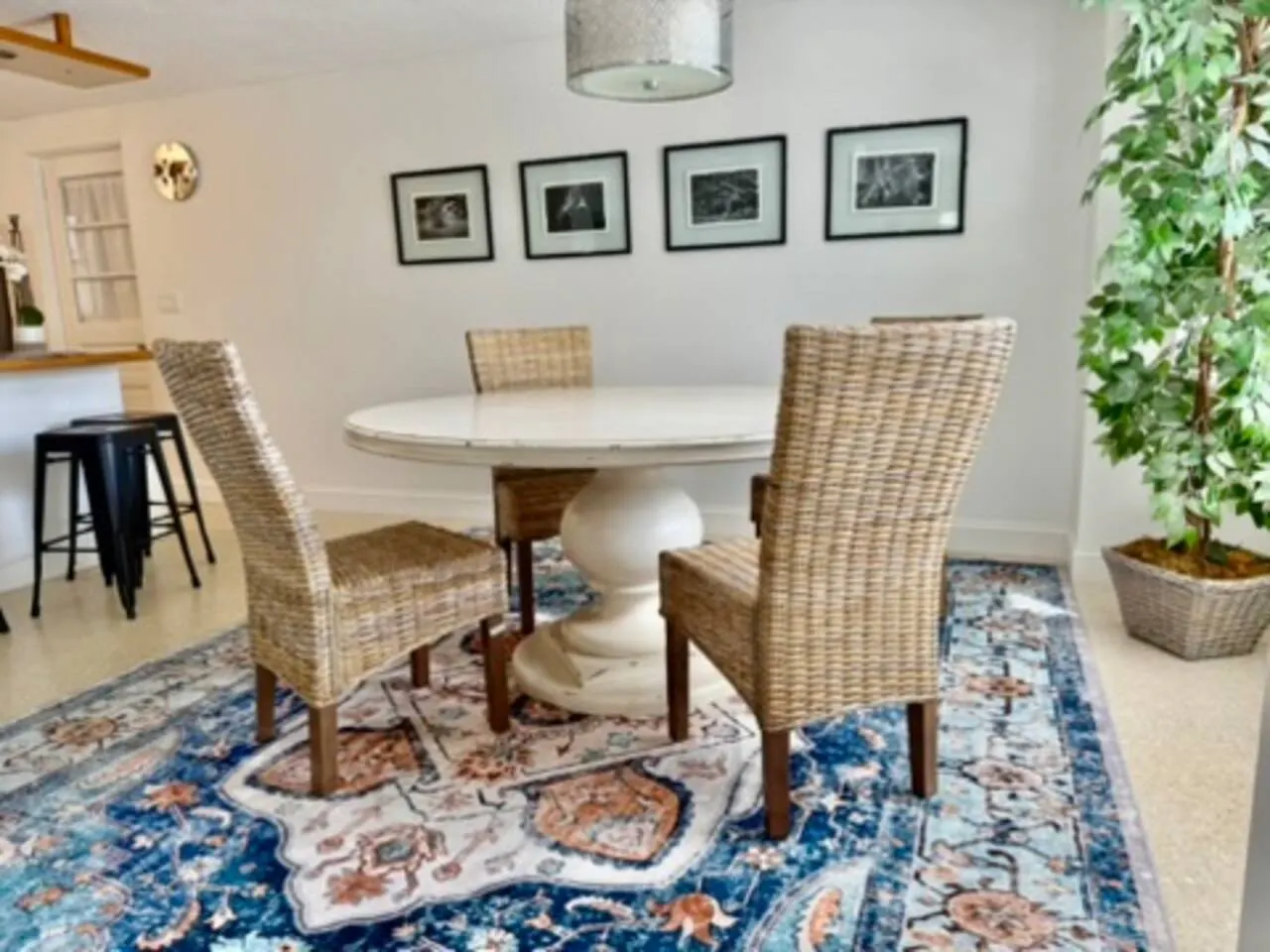 The Gulfside Oasis - Pool, Space & Florida Charm 9
