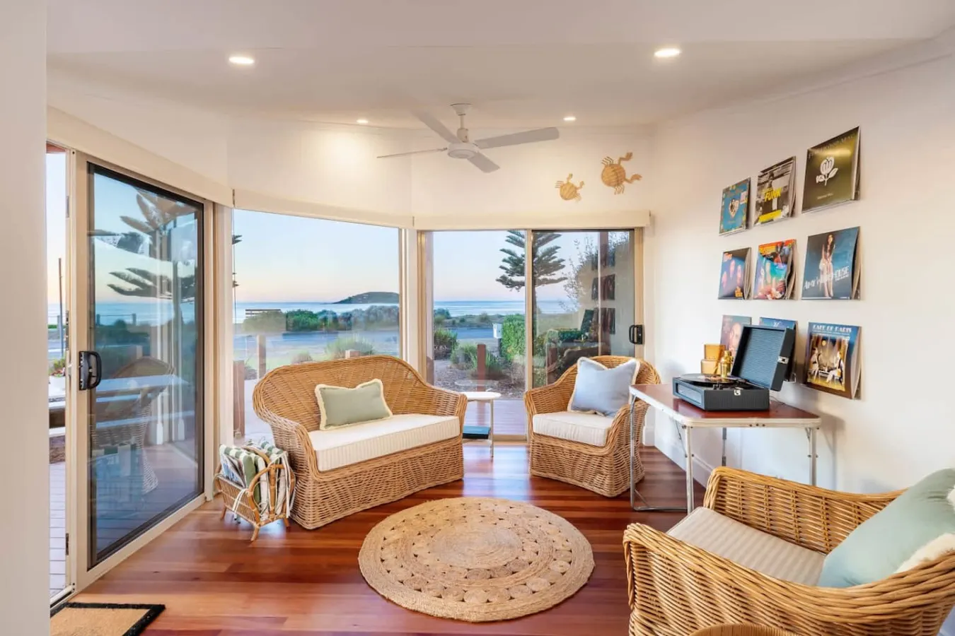 Frankies Beach House—A Breezy Esplanade Escape 18