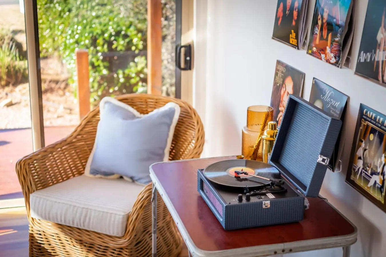 Frankies Beach House—A Breezy Esplanade Escape 19
