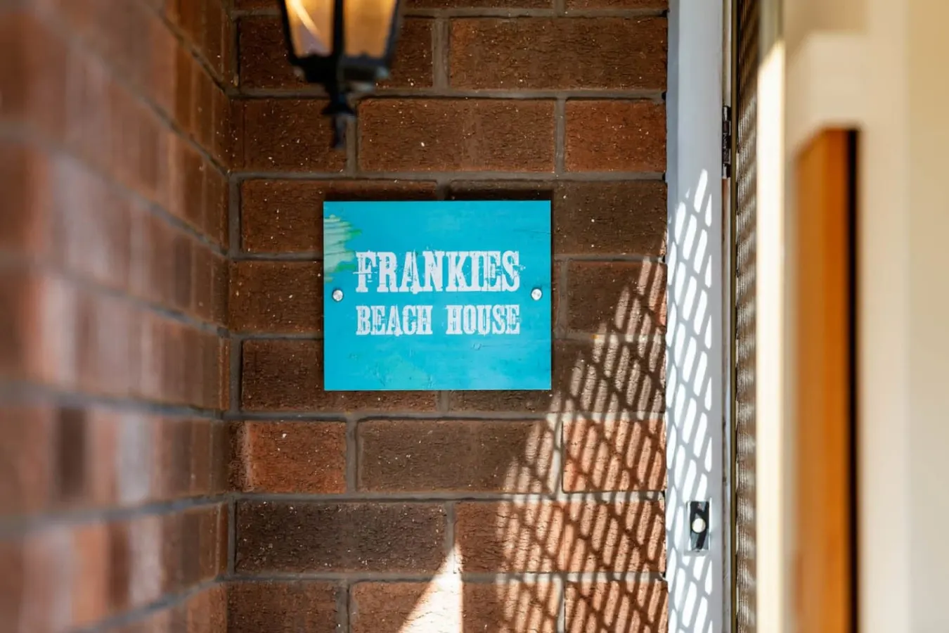 Frankies Beach House—A Breezy Esplanade Escape 8