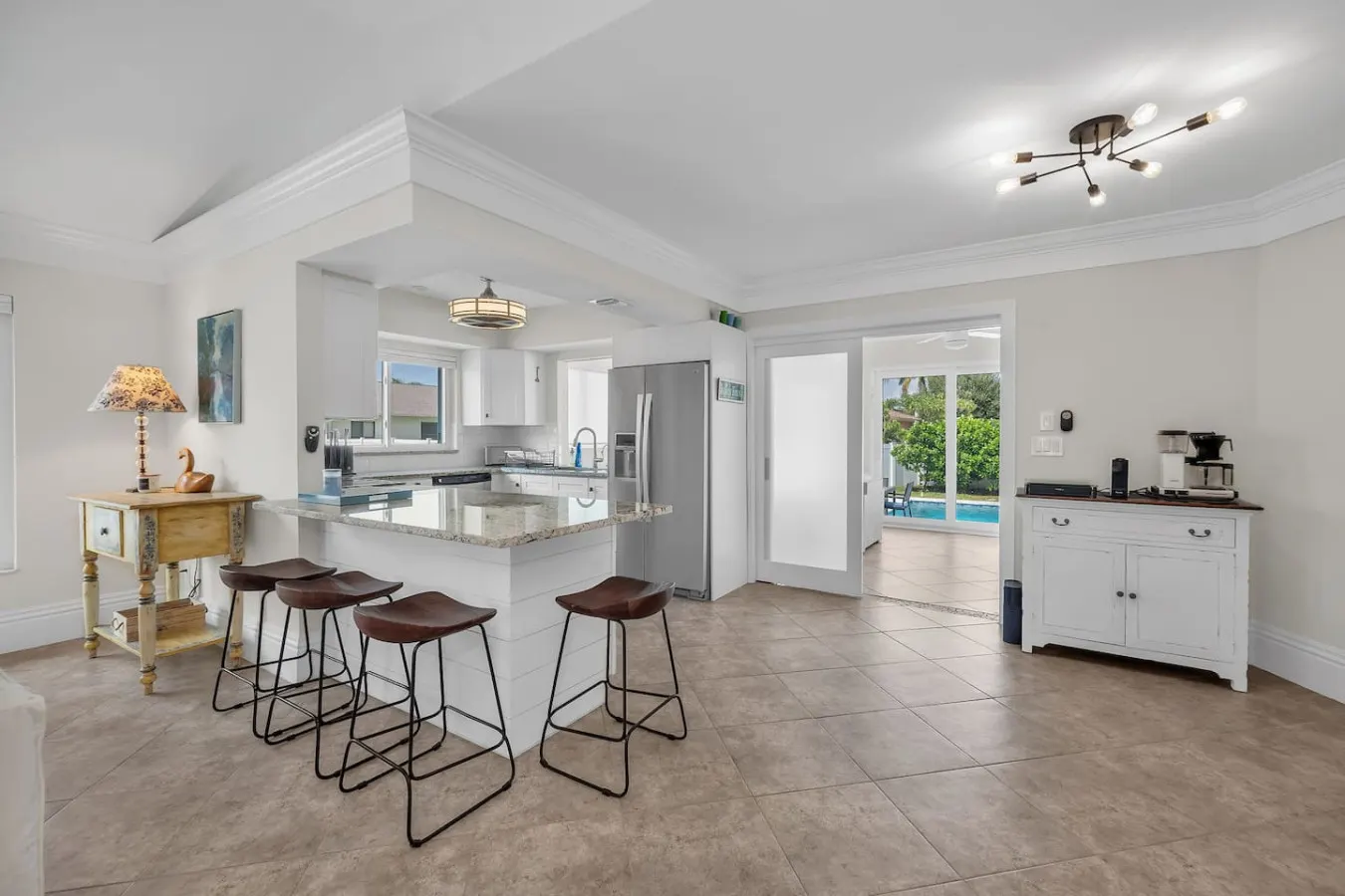 Beach Breeze Bungalow 3
