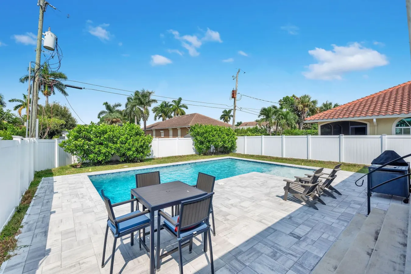 Beach Breeze Bungalow 7