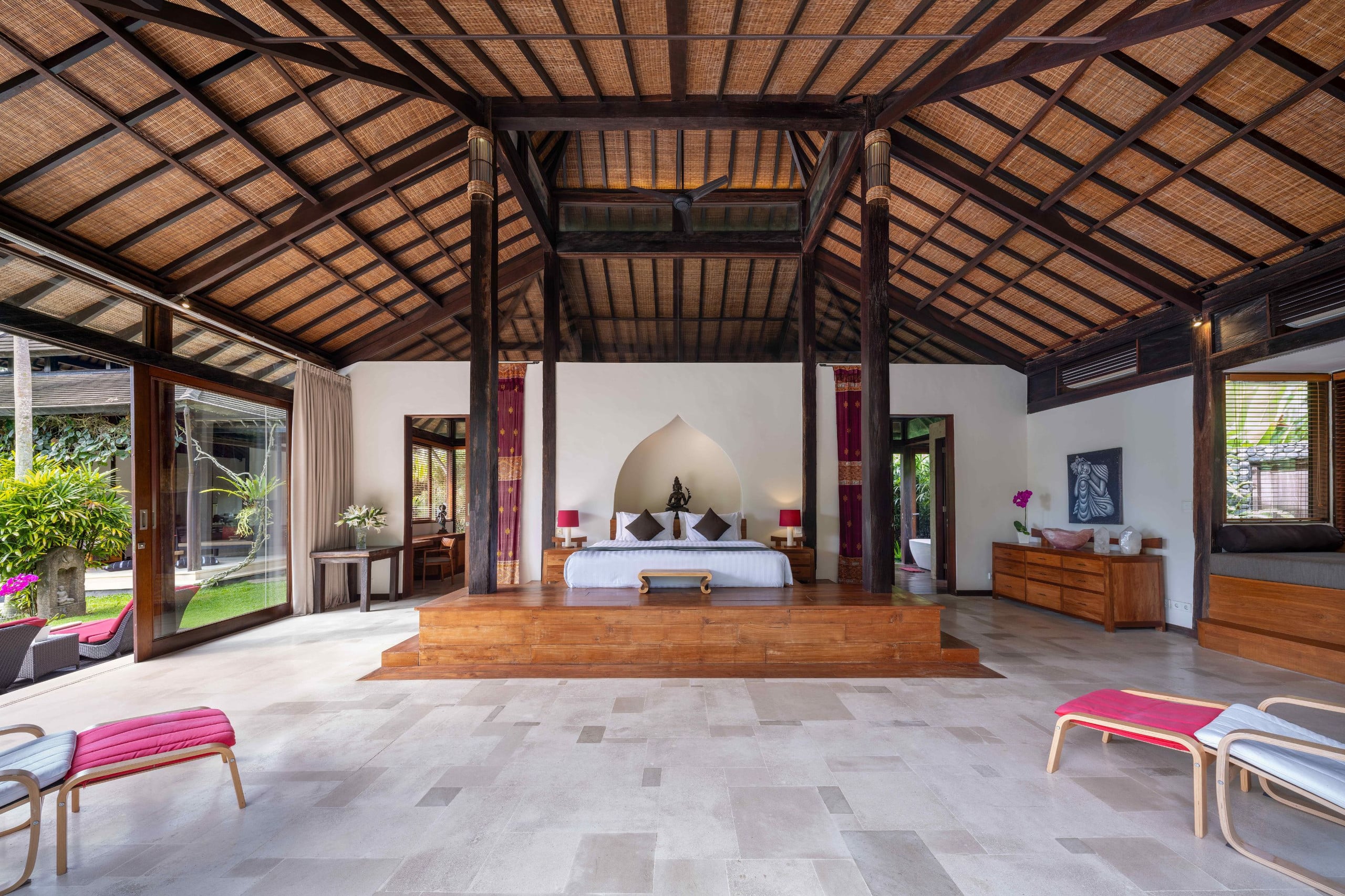 Crystal Castle: 7-Bedroom, Chef, Butler, Spa, Pool 15
