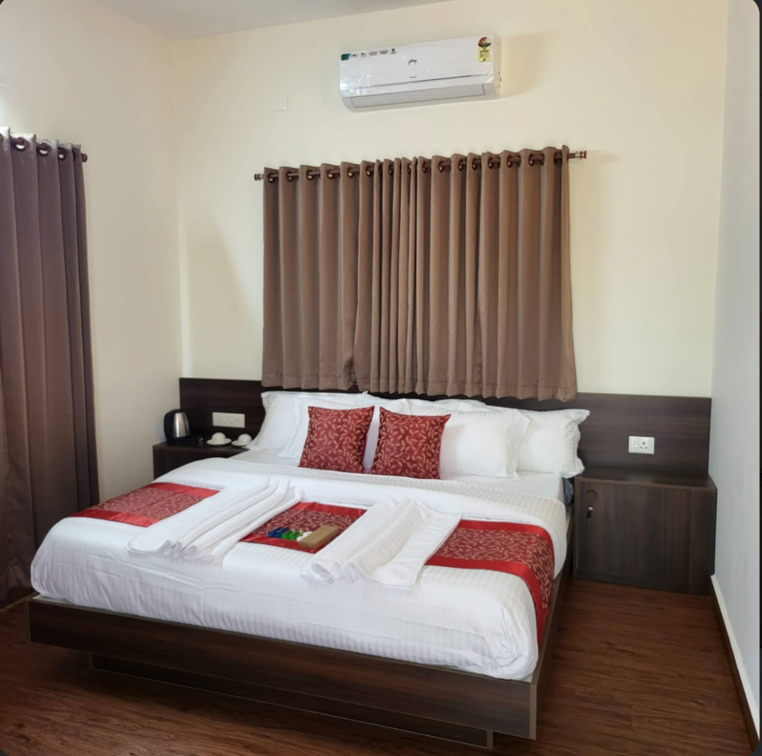 Cosy Room | Water Front 5