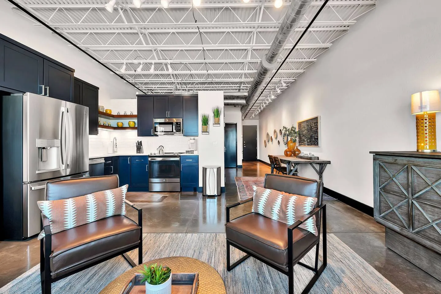 *Newly Renovated* Silocation 10