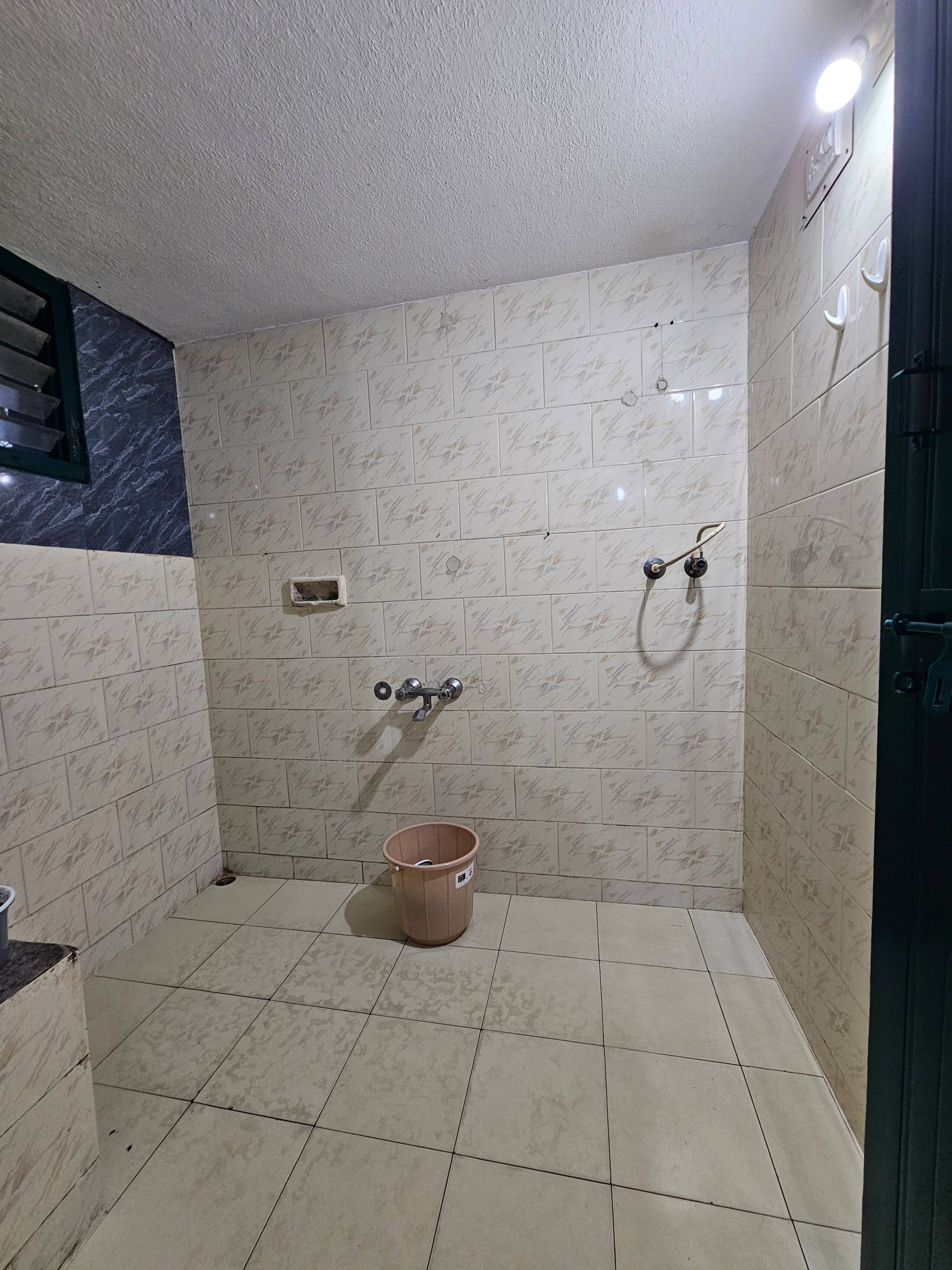 Travelers Guest House 23