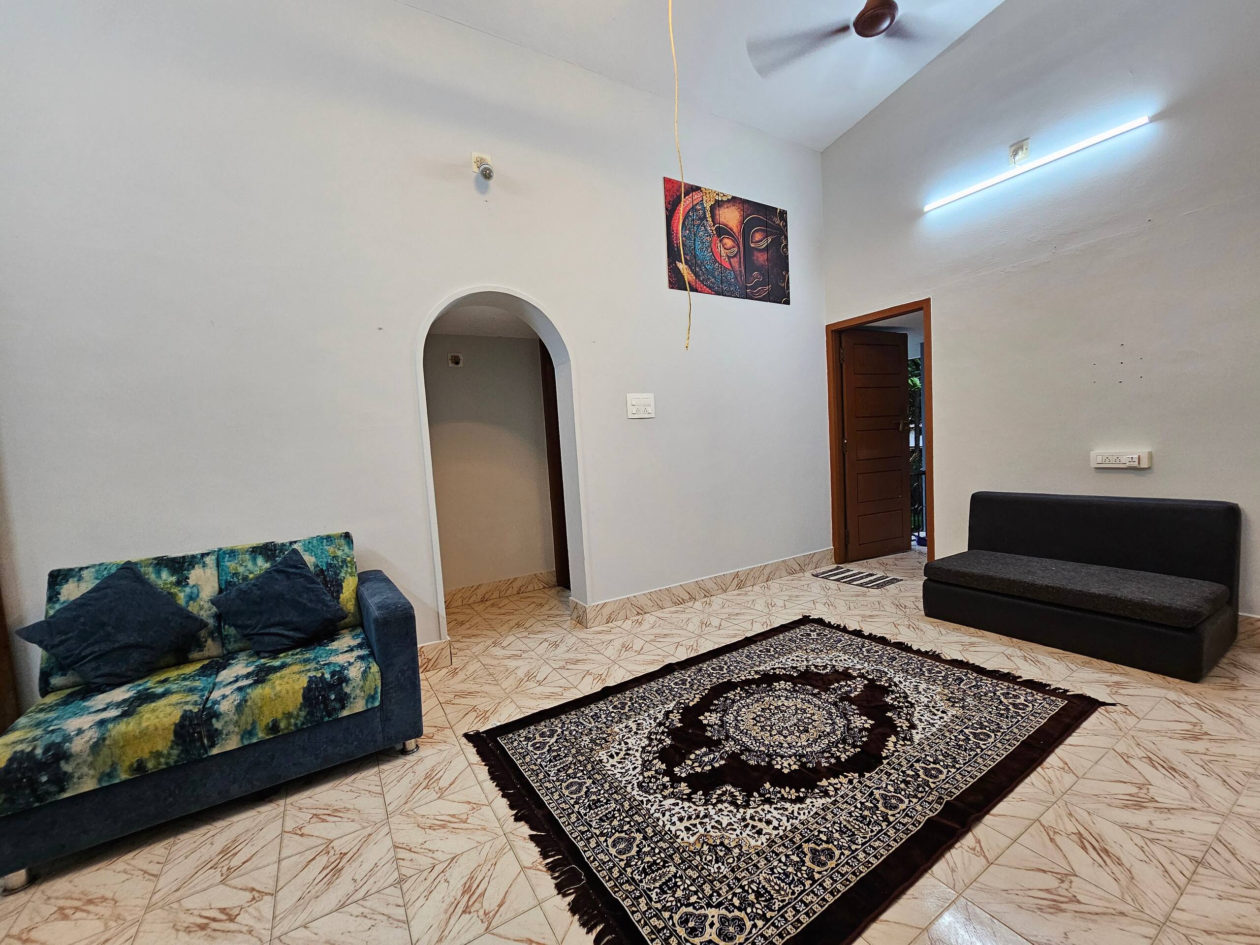 Travelers Guest House 13
