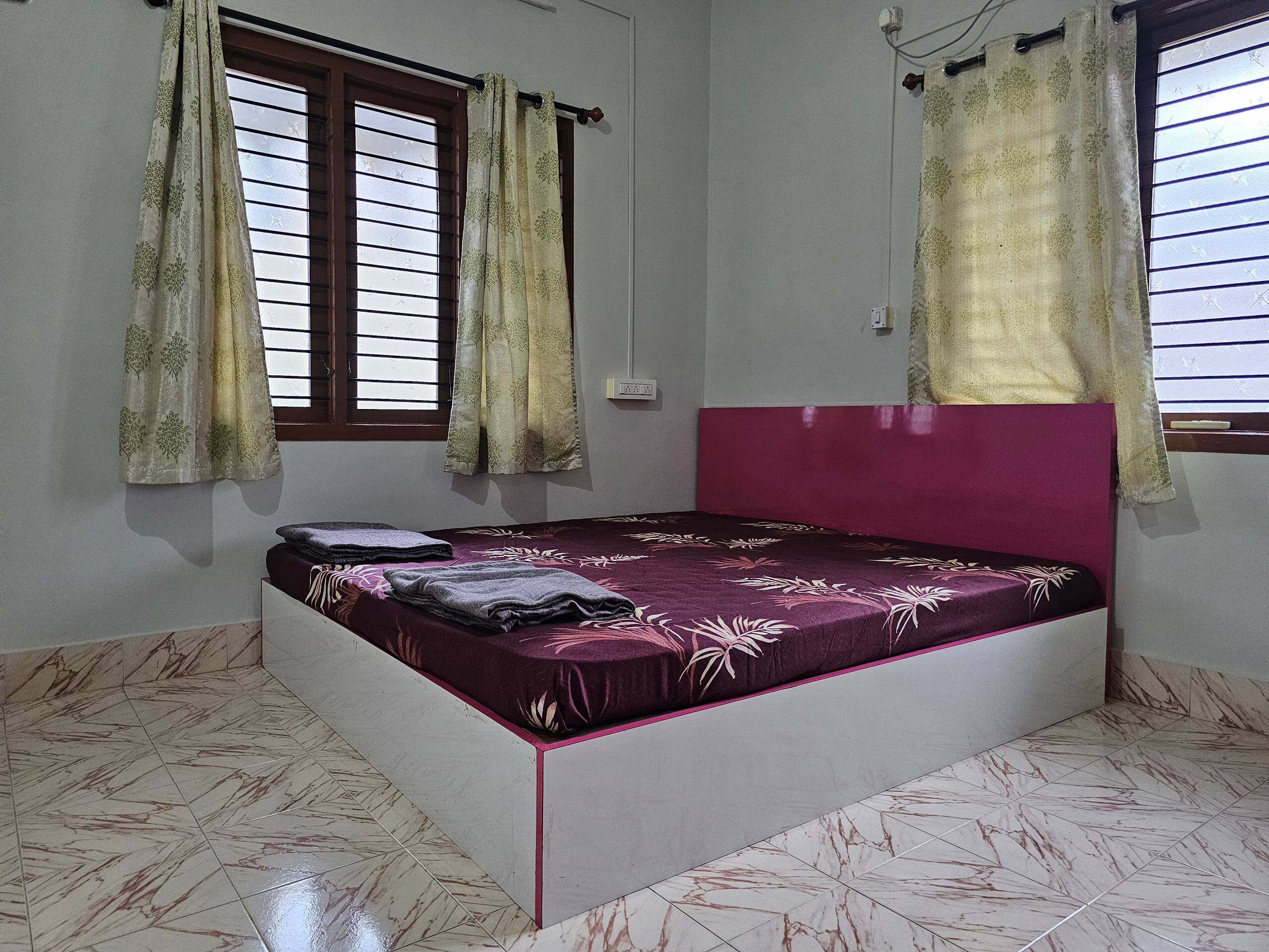 Travelers Guest House 19