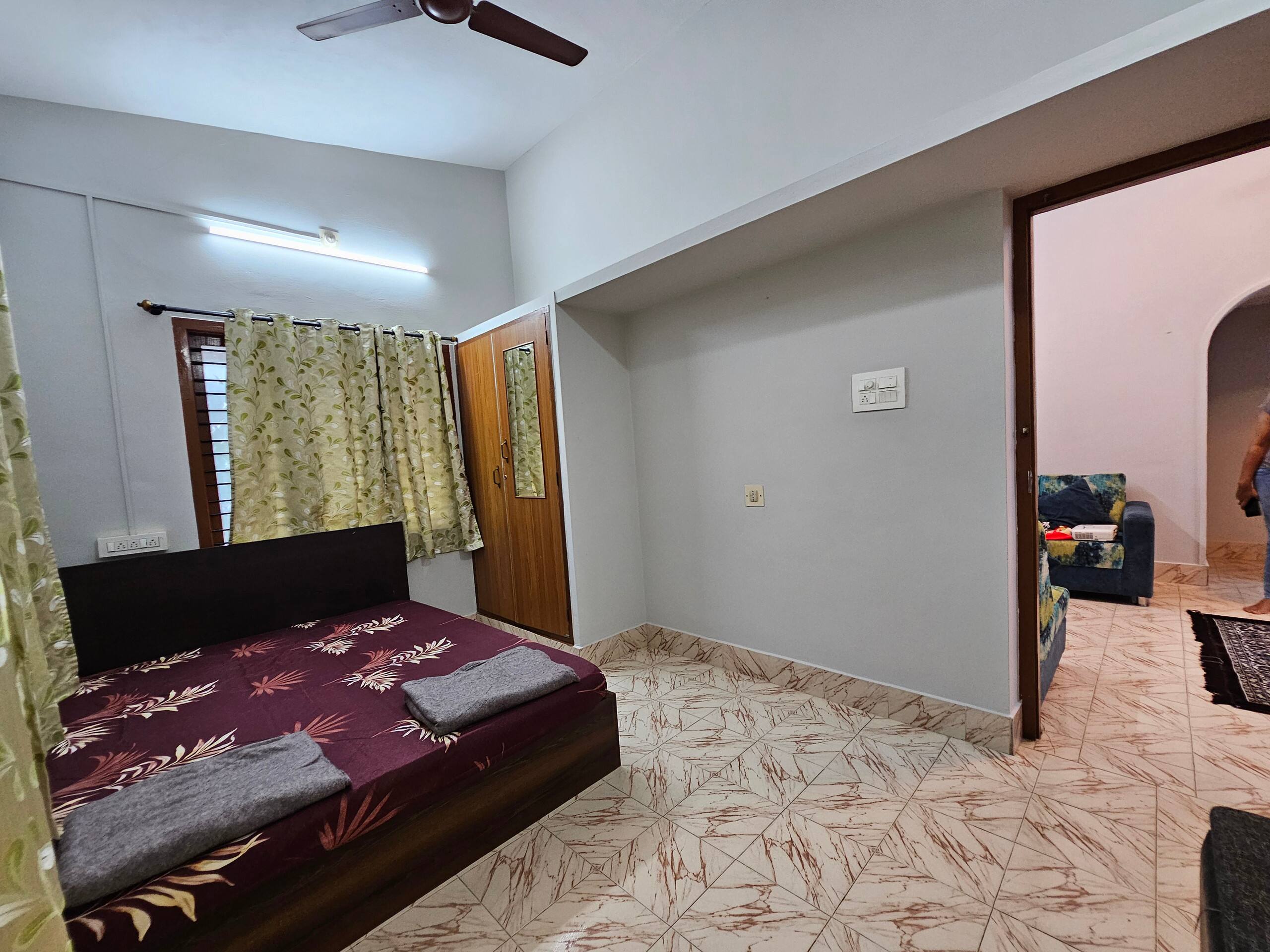Travelers Guest House 27