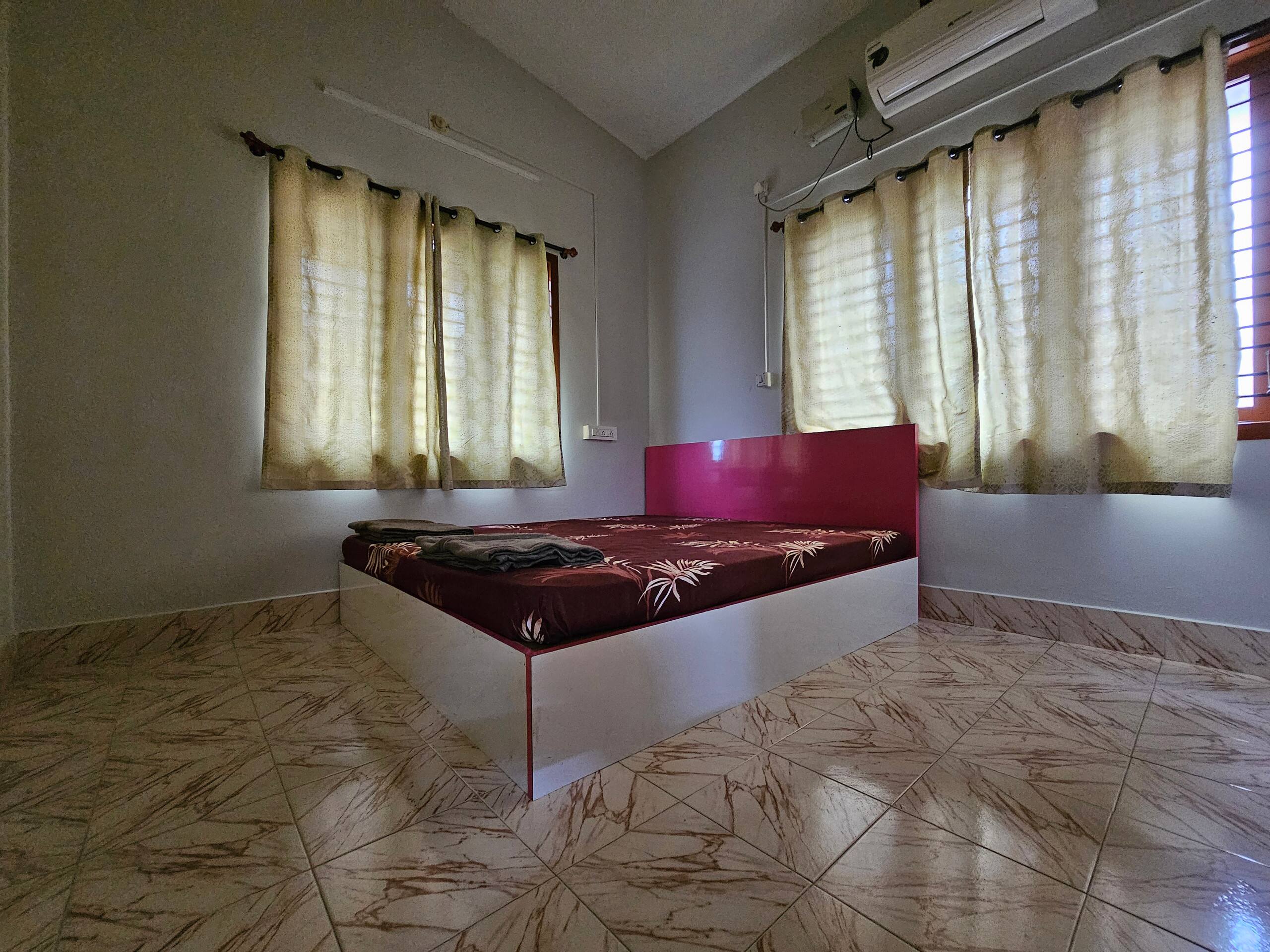 Travelers Guest House 17