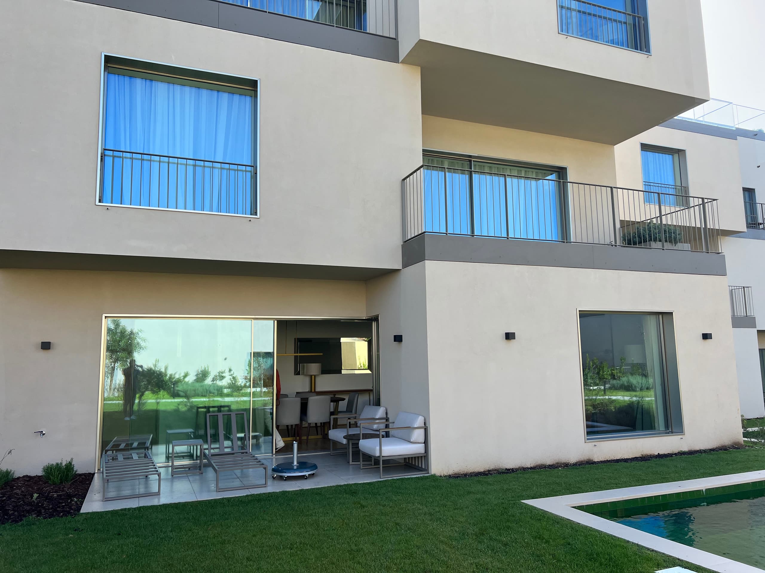close to nature ocean.\n(Marinha prime) golf club 2