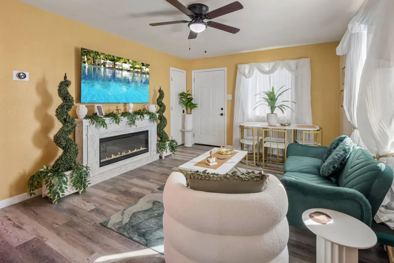 Clued In Retro Escape: Fun 2BR in Phoenix
