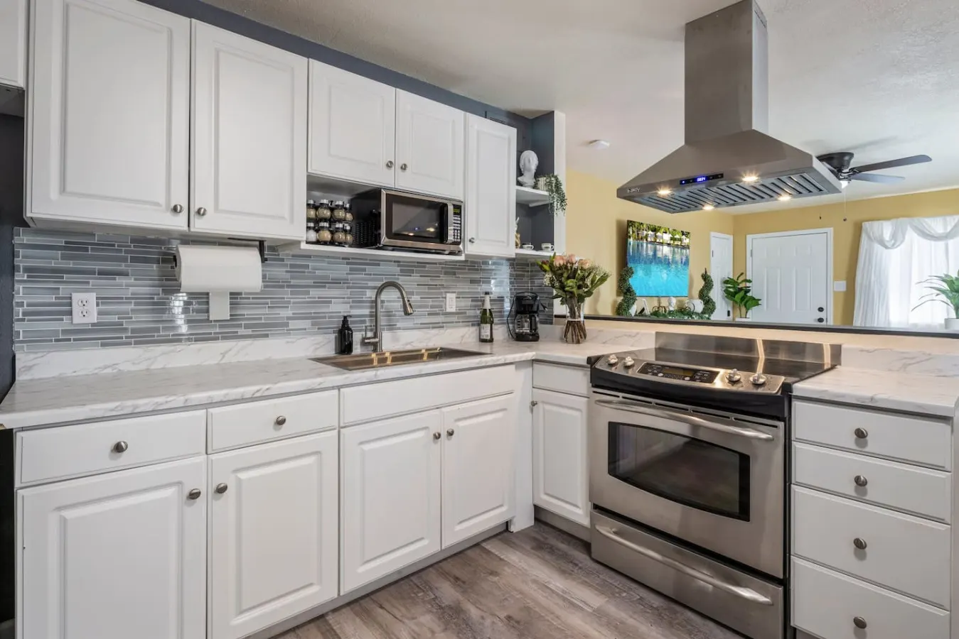 Clued In Retro Escape: Fun 2BR in Phoenix 6