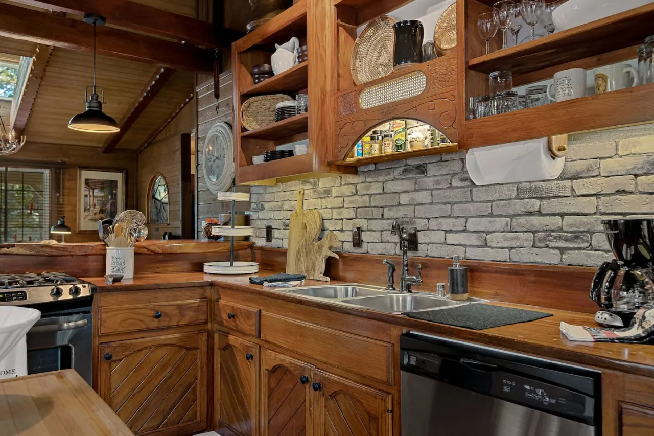 2BR Eureka Designer Cabin w Pergola & Ping Pong 2