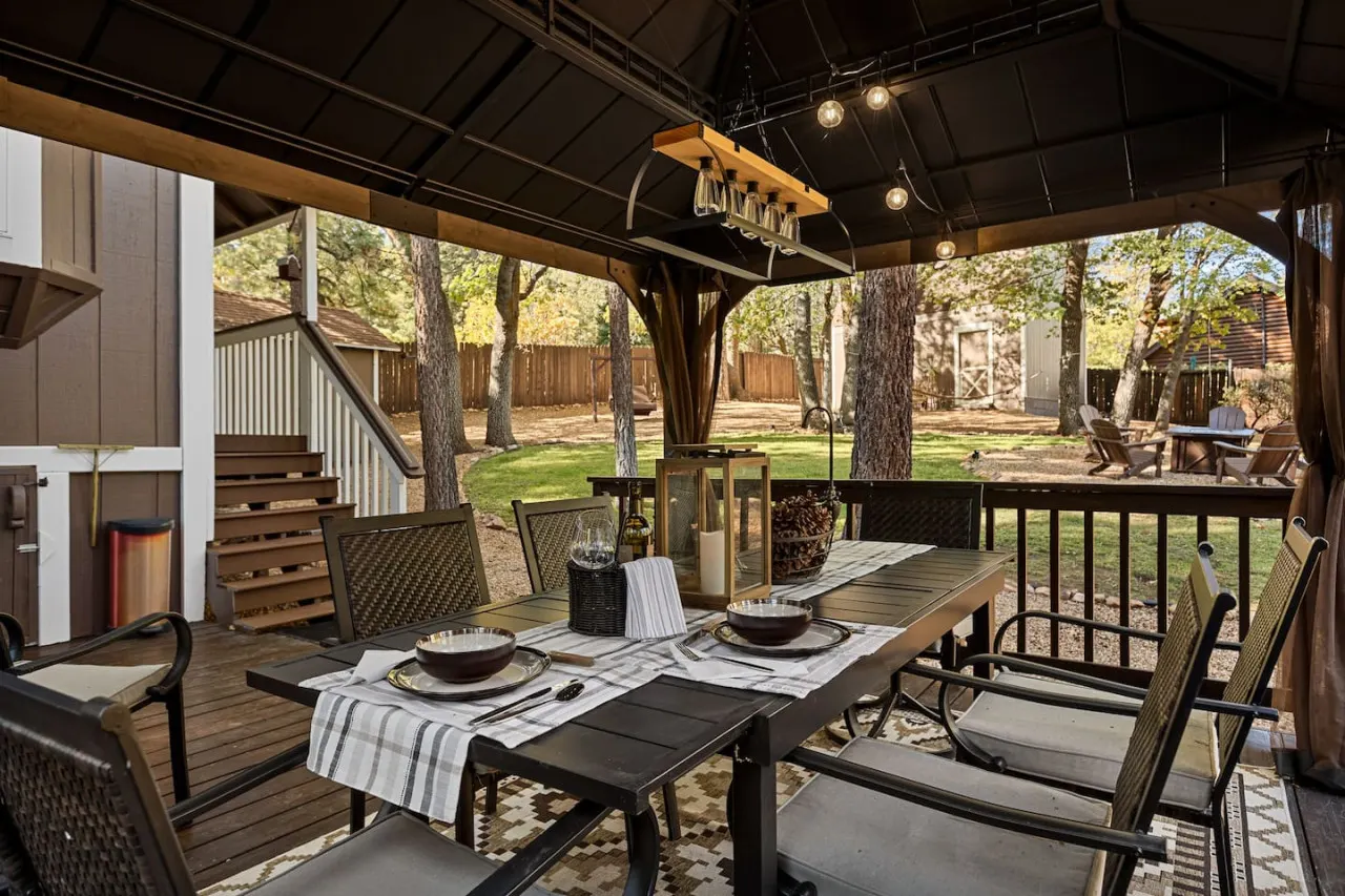 2BR Eureka Designer Cabin w Pergola & Ping Pong 4