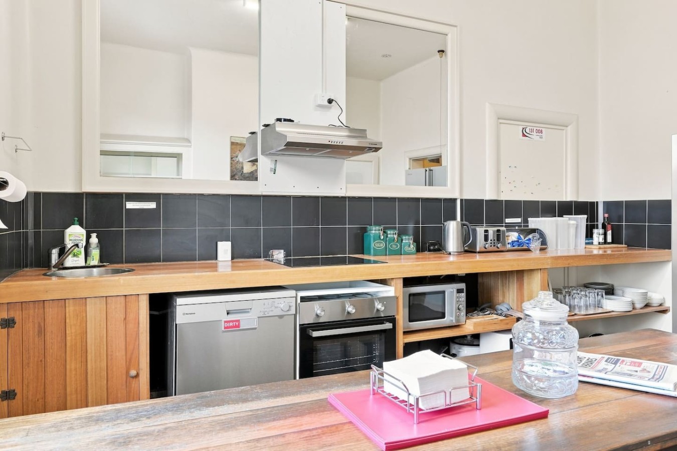 Edinburgh - Spacious Ensuite Family Room — photo 3