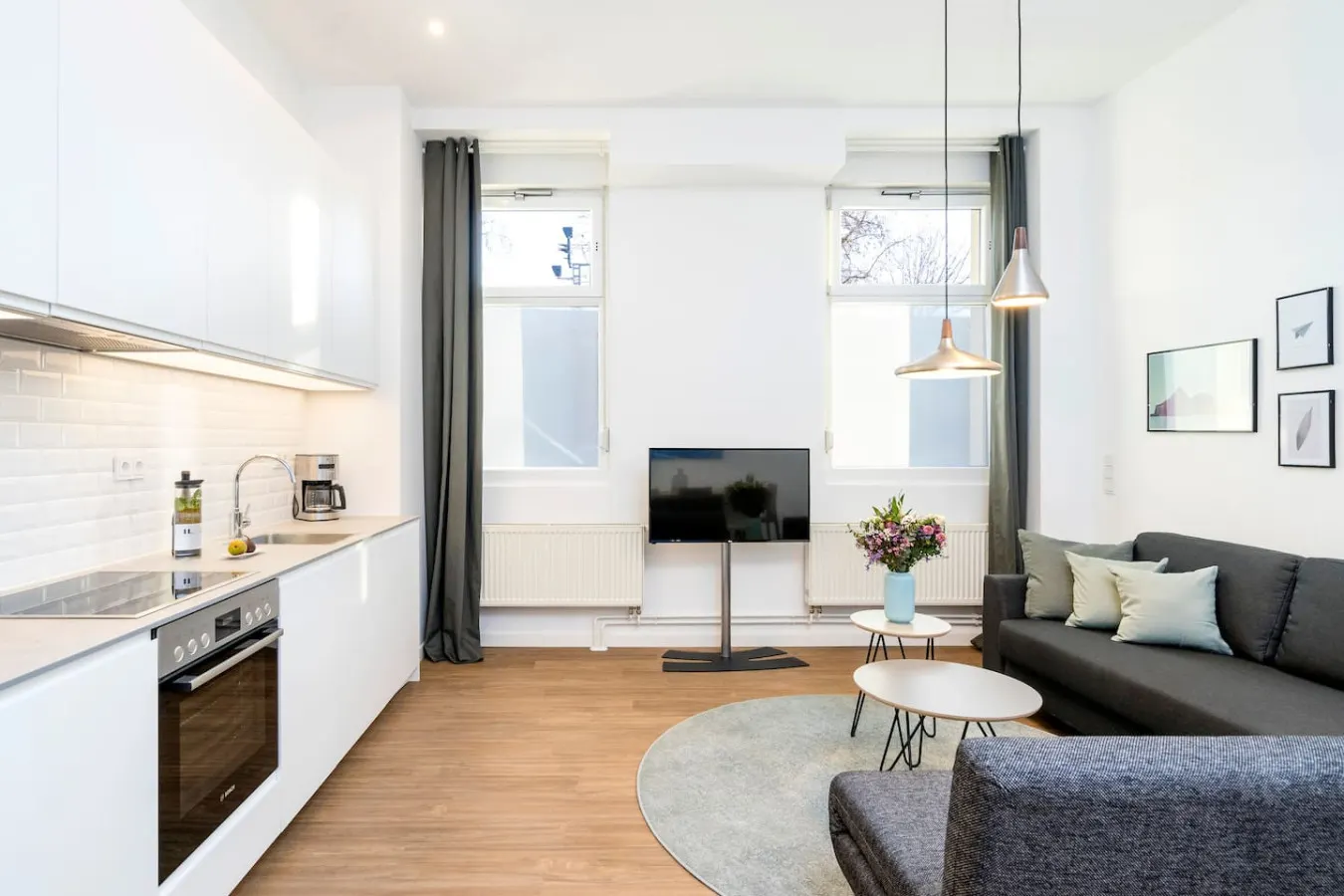 3-Bedroom Apartment (110sqm) with Terrace & Garden 1