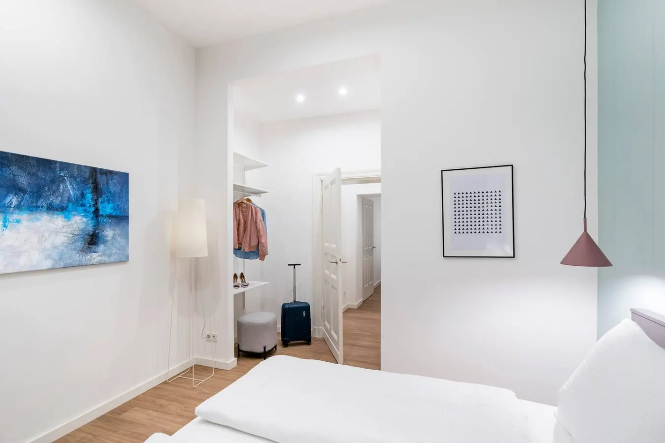 3-Bedroom Apartment (110sqm) with Terrace & Garden 12