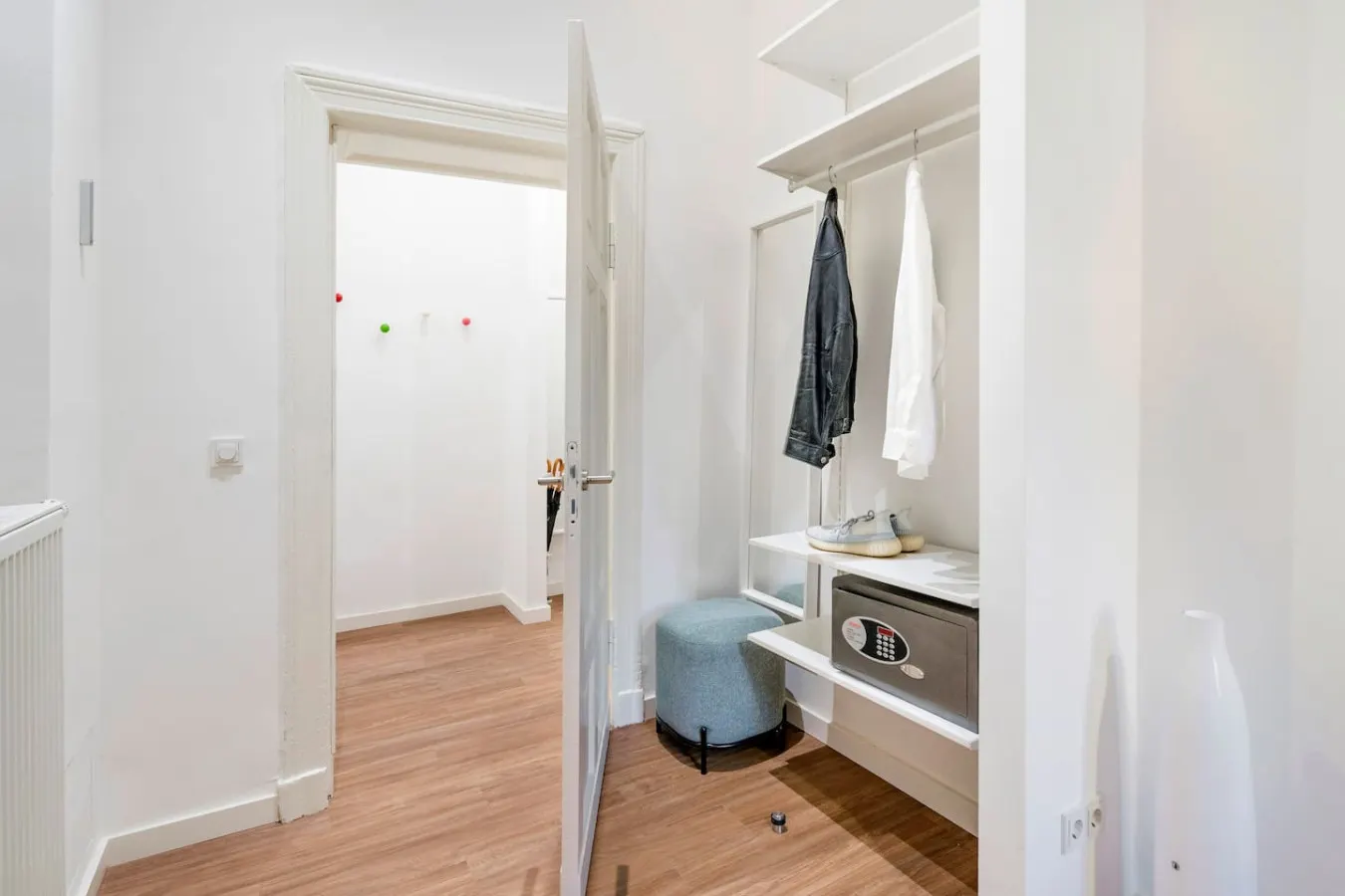 3-Bedroom Apartment (110sqm) with Terrace & Garden 14