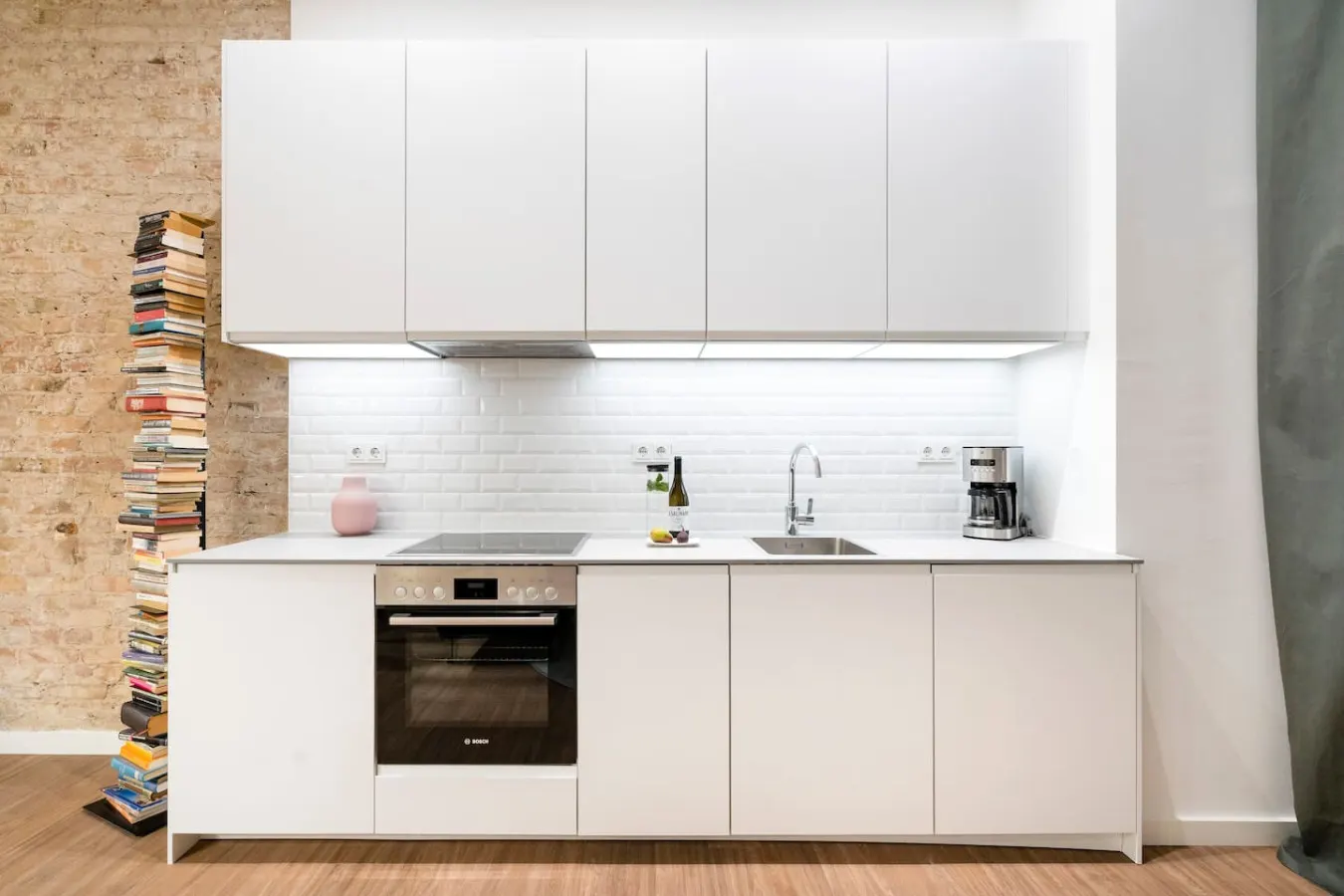 3-Bedroom Apartment (110sqm) with Terrace & Garden 6