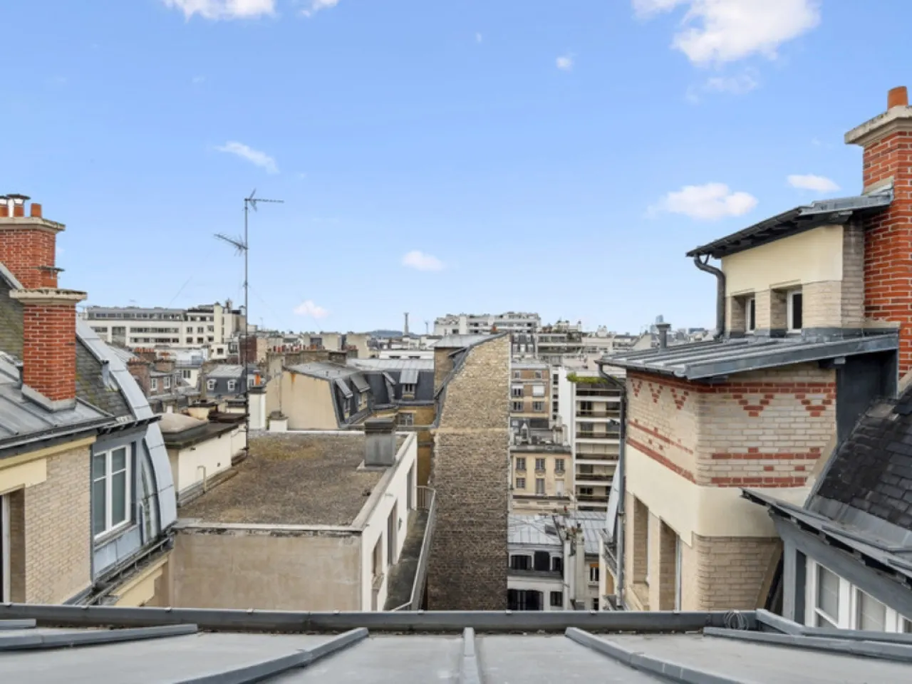 1. Studio Porte Dauphine Paris 16ème 2