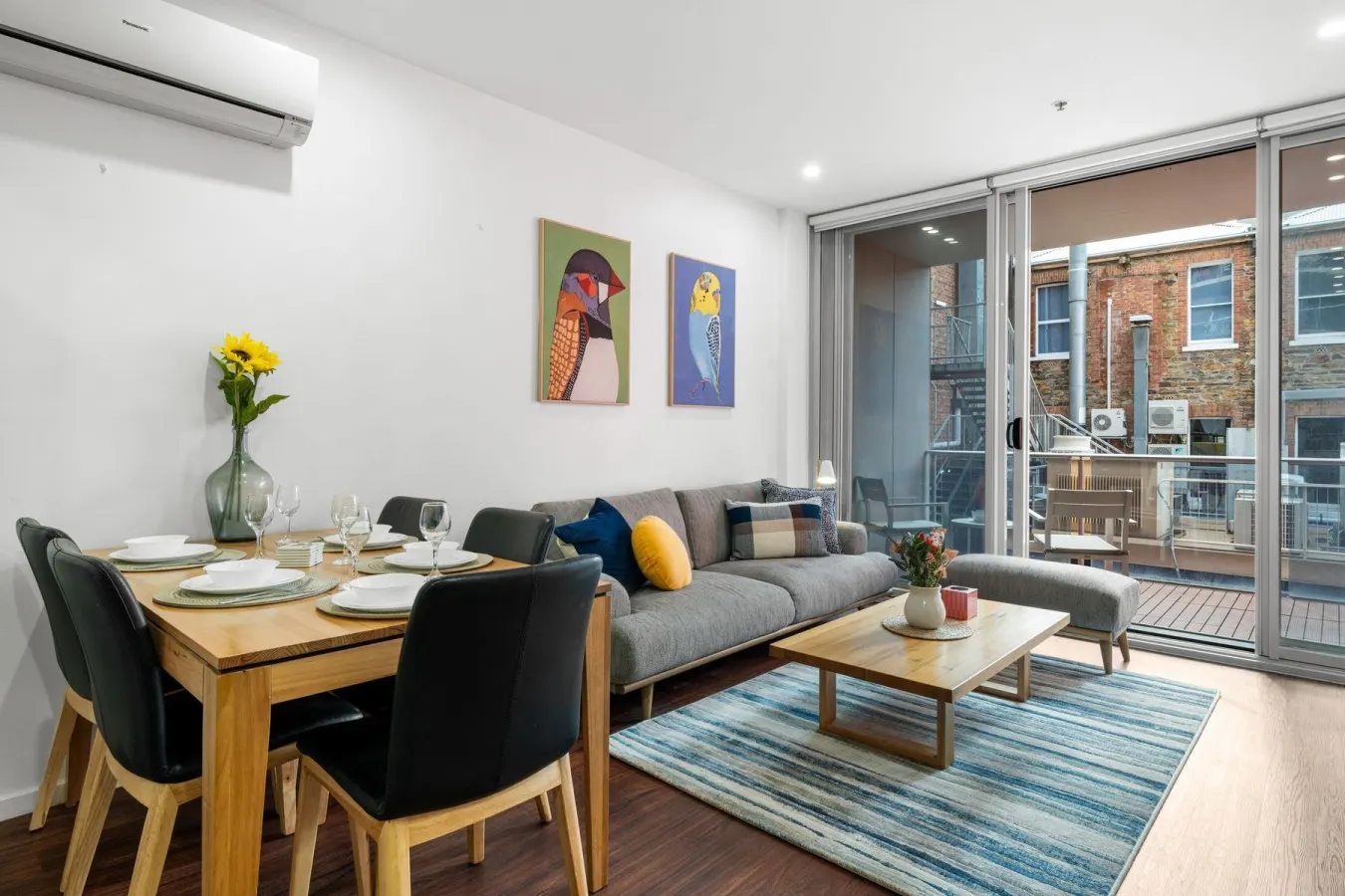 Tropicana on Bent—A Walkable Adelaide CBD Base