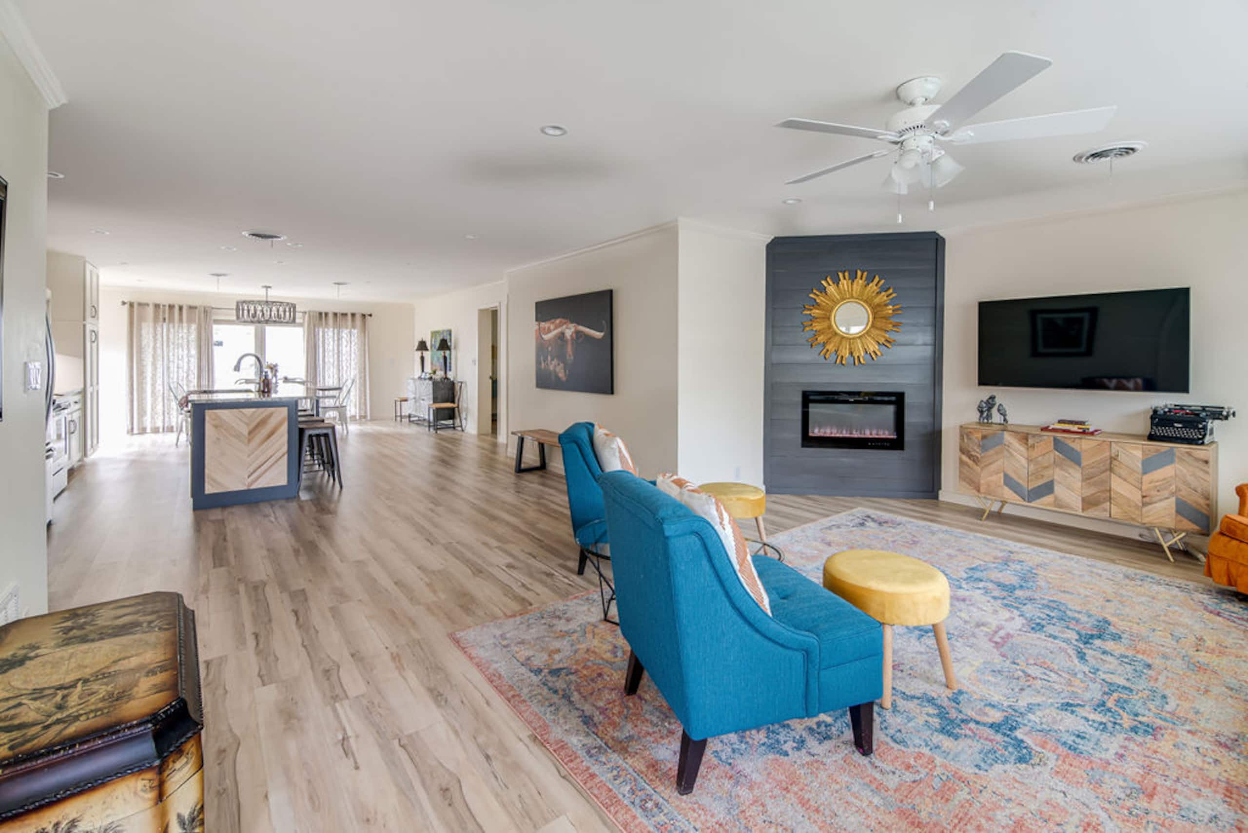 Iris House