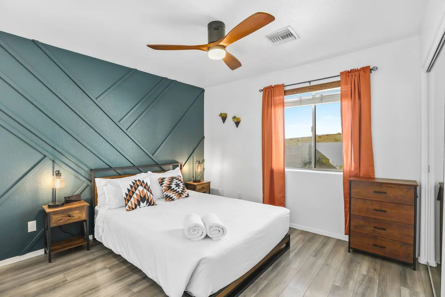 House + Casita Heated Spa & Pool Mini Golf 19