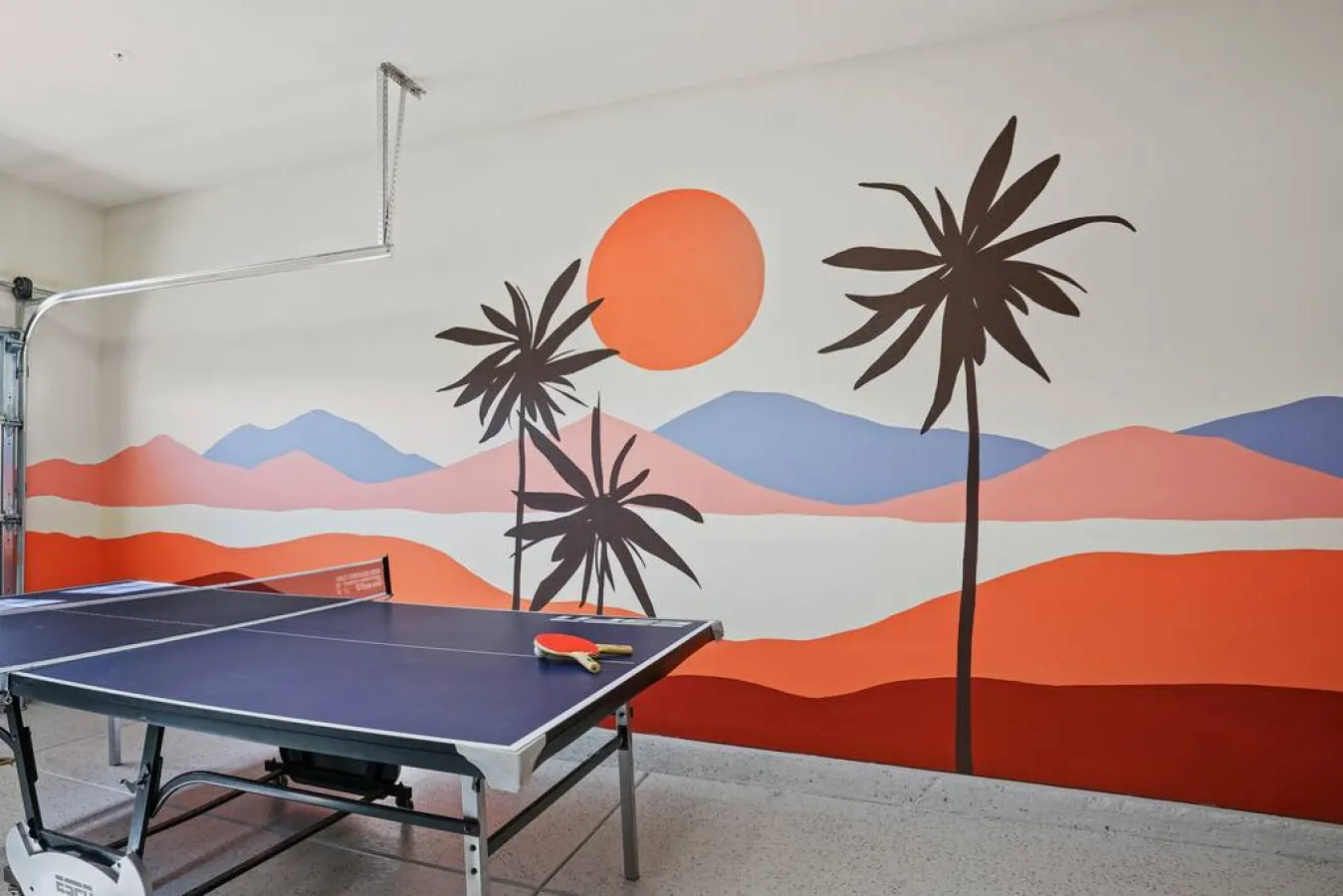 Rolling Hills: Desert Hot Springs, CA 15
