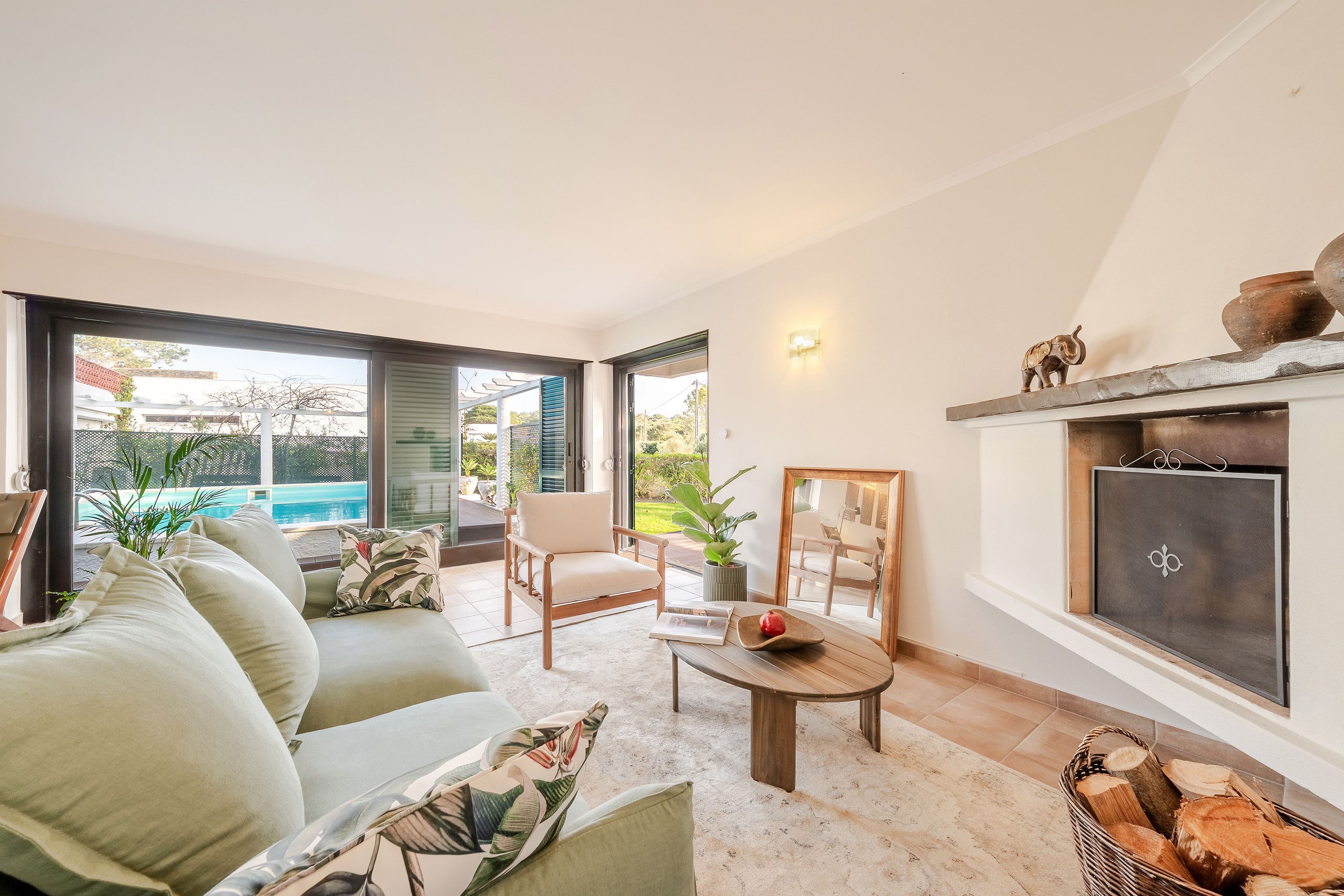 Casa do Cedro Colares Pool & hot tub 4